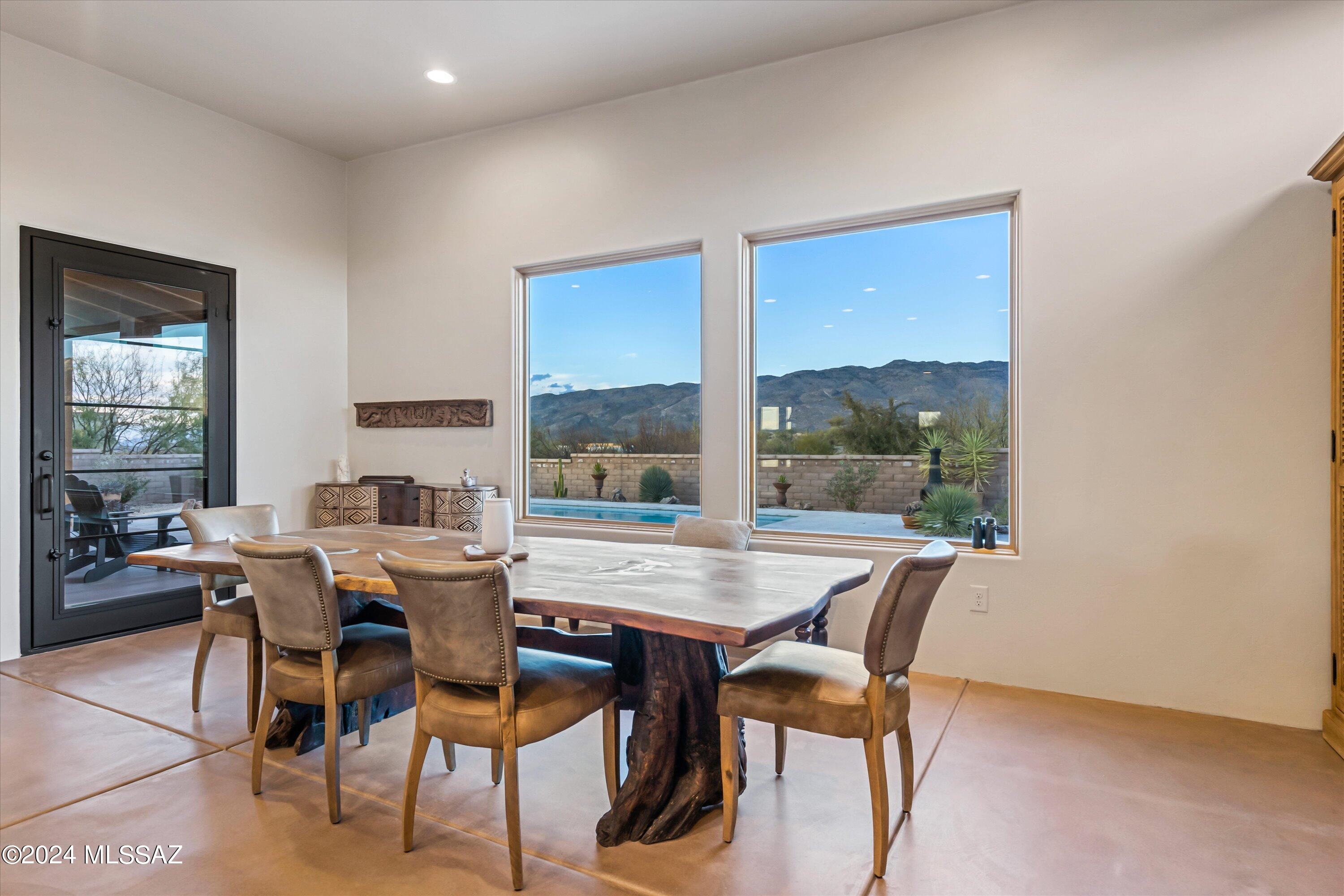 Coyote Creek (1-395) - Residential