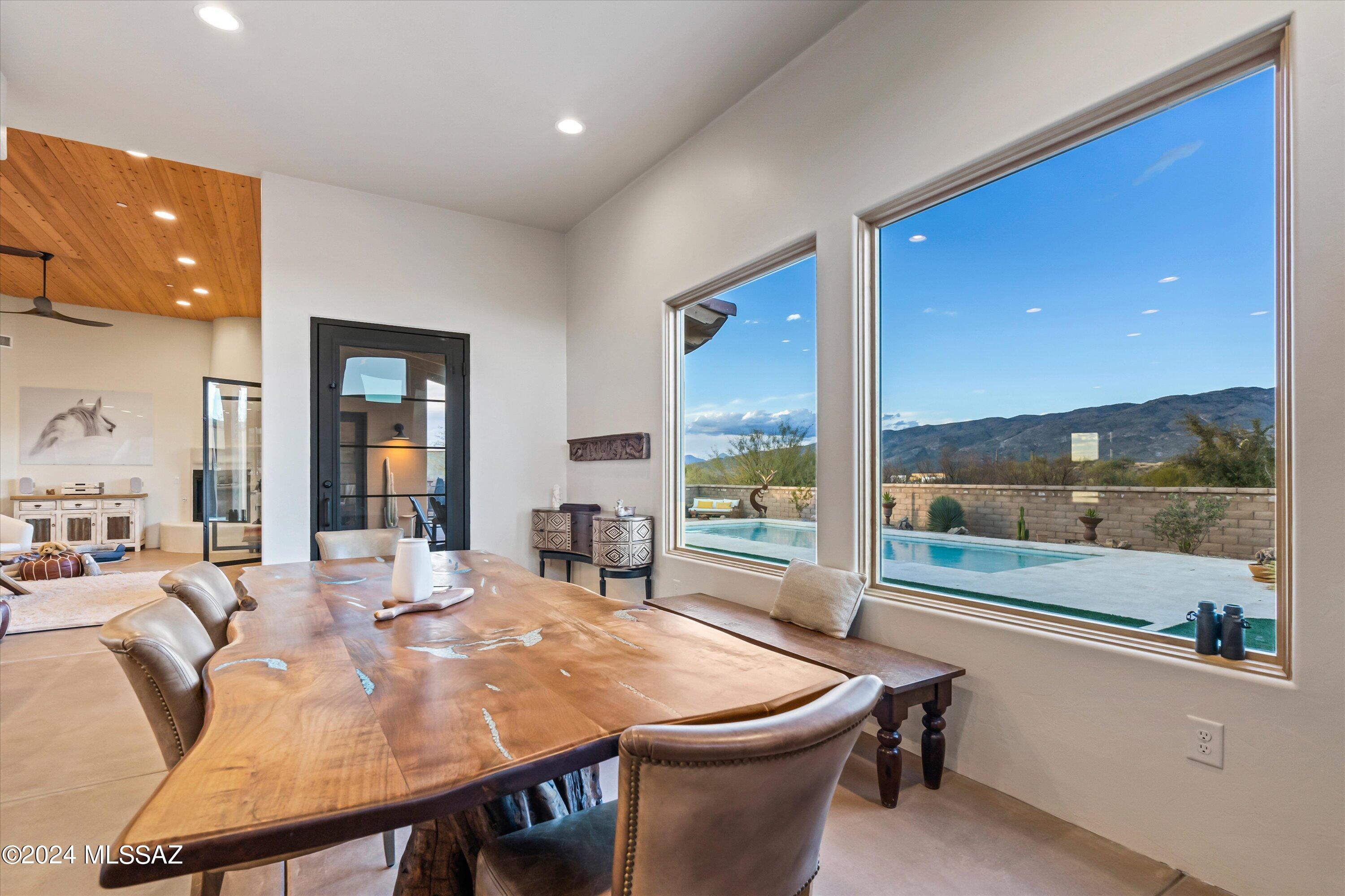 Coyote Creek (1-395) - Residential