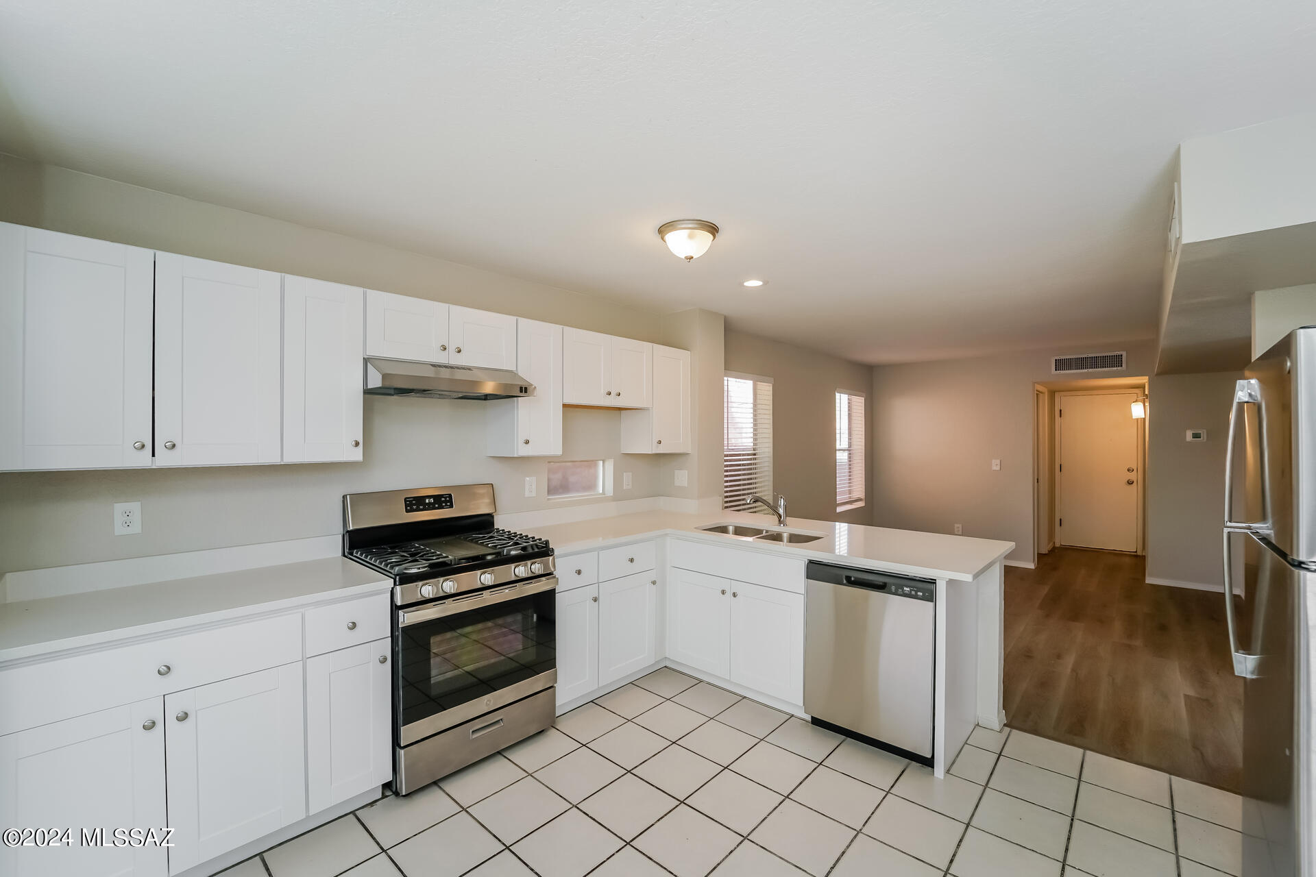 Tierra Vista Phase II - Residential Lease