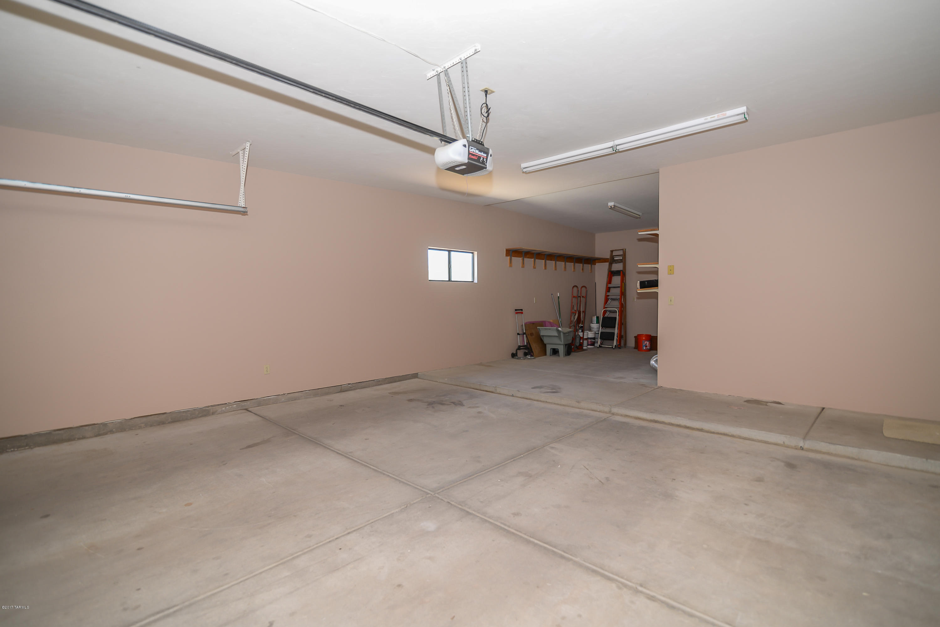 River House Canyon Estates (1-17) - Residential