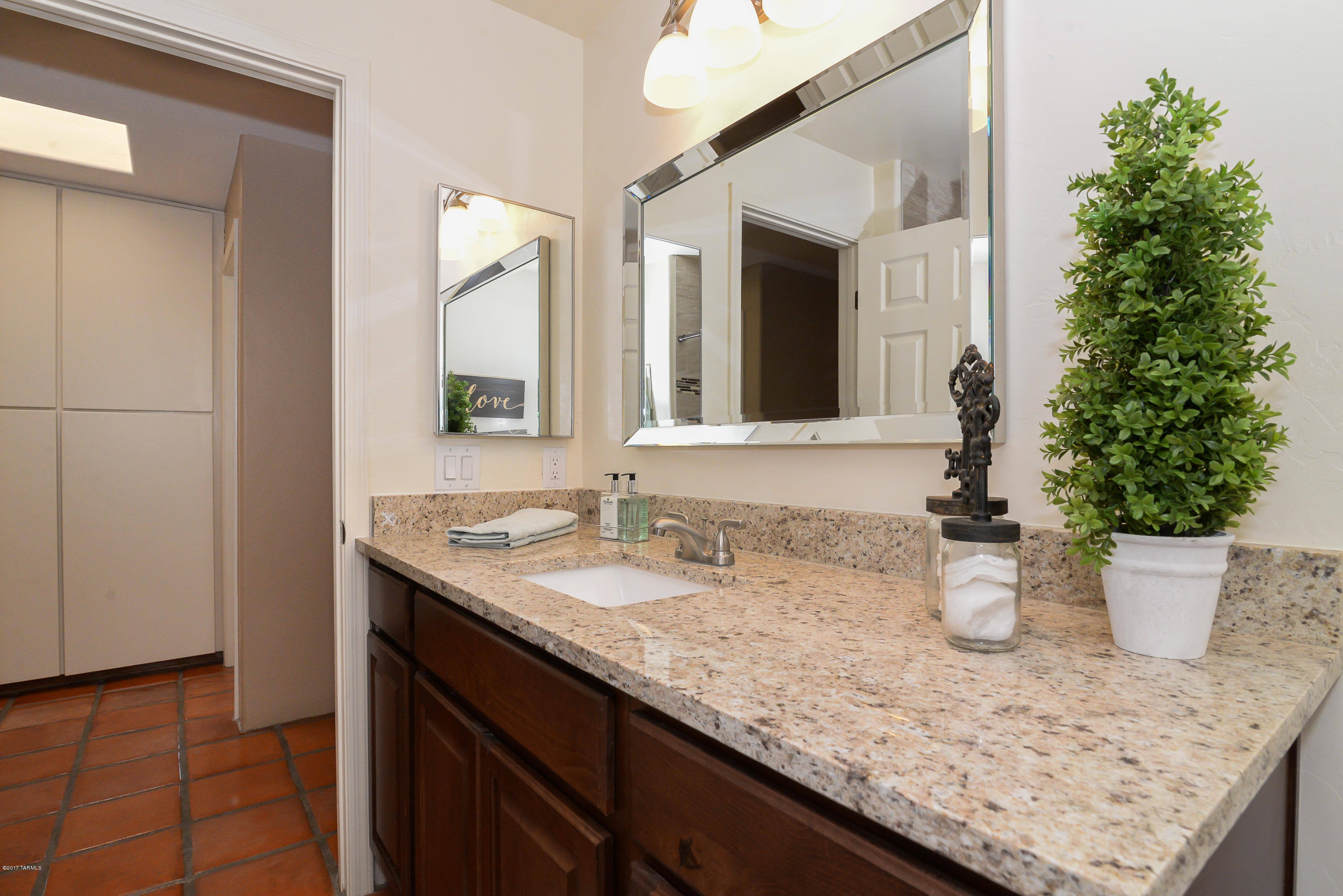 River House Canyon Estates (1-17) - Residential