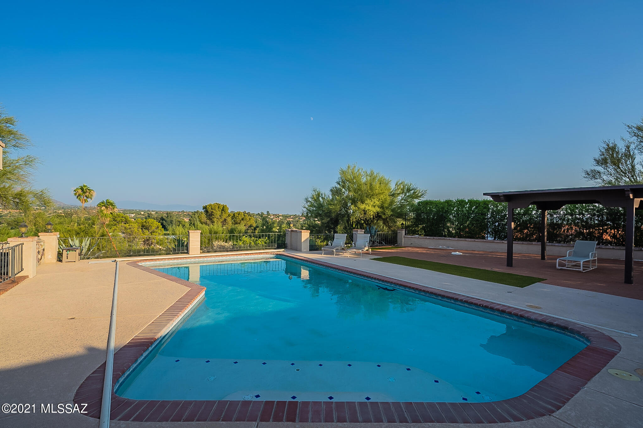 Tucson National Est West - Residential