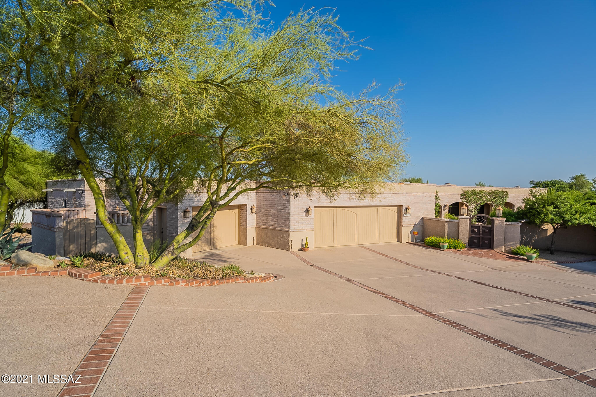 Tucson National Est West - Residential