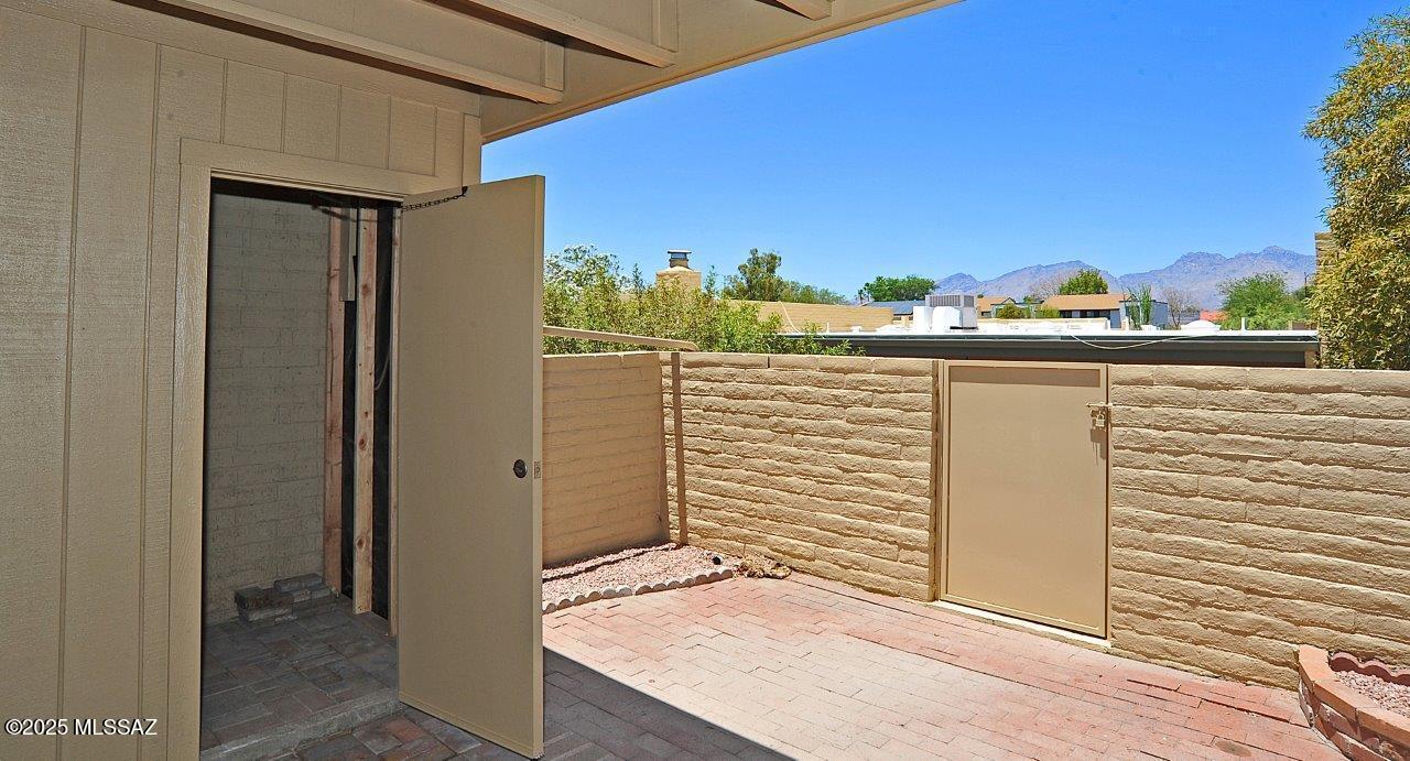 Casa Real (1-188) - Residential Lease