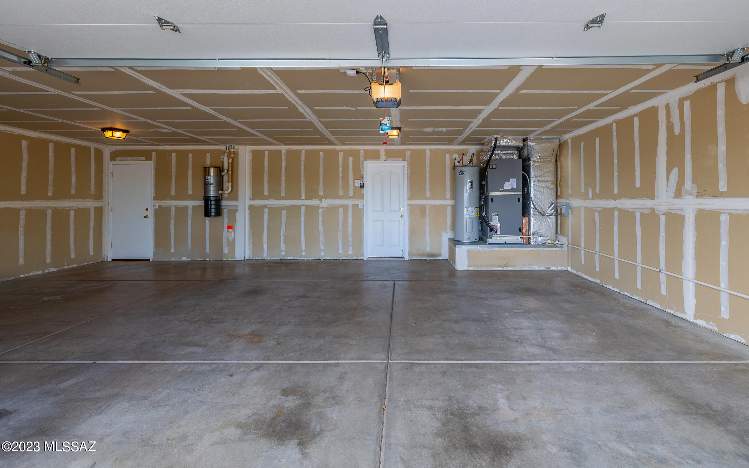 New Tucson Unit NO. 25 - Residential