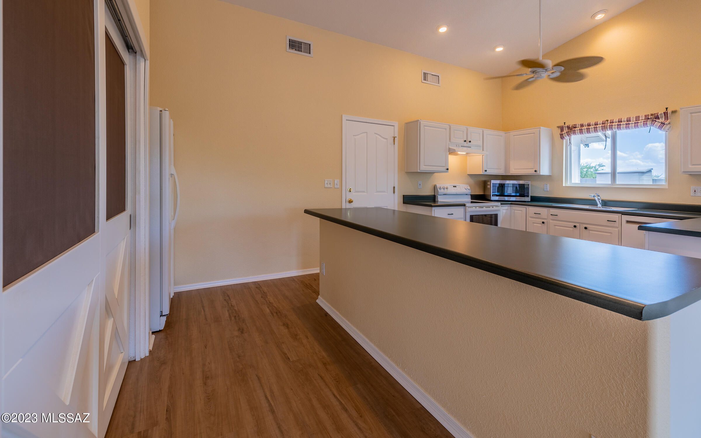 New Tucson Unit NO. 25 - Residential