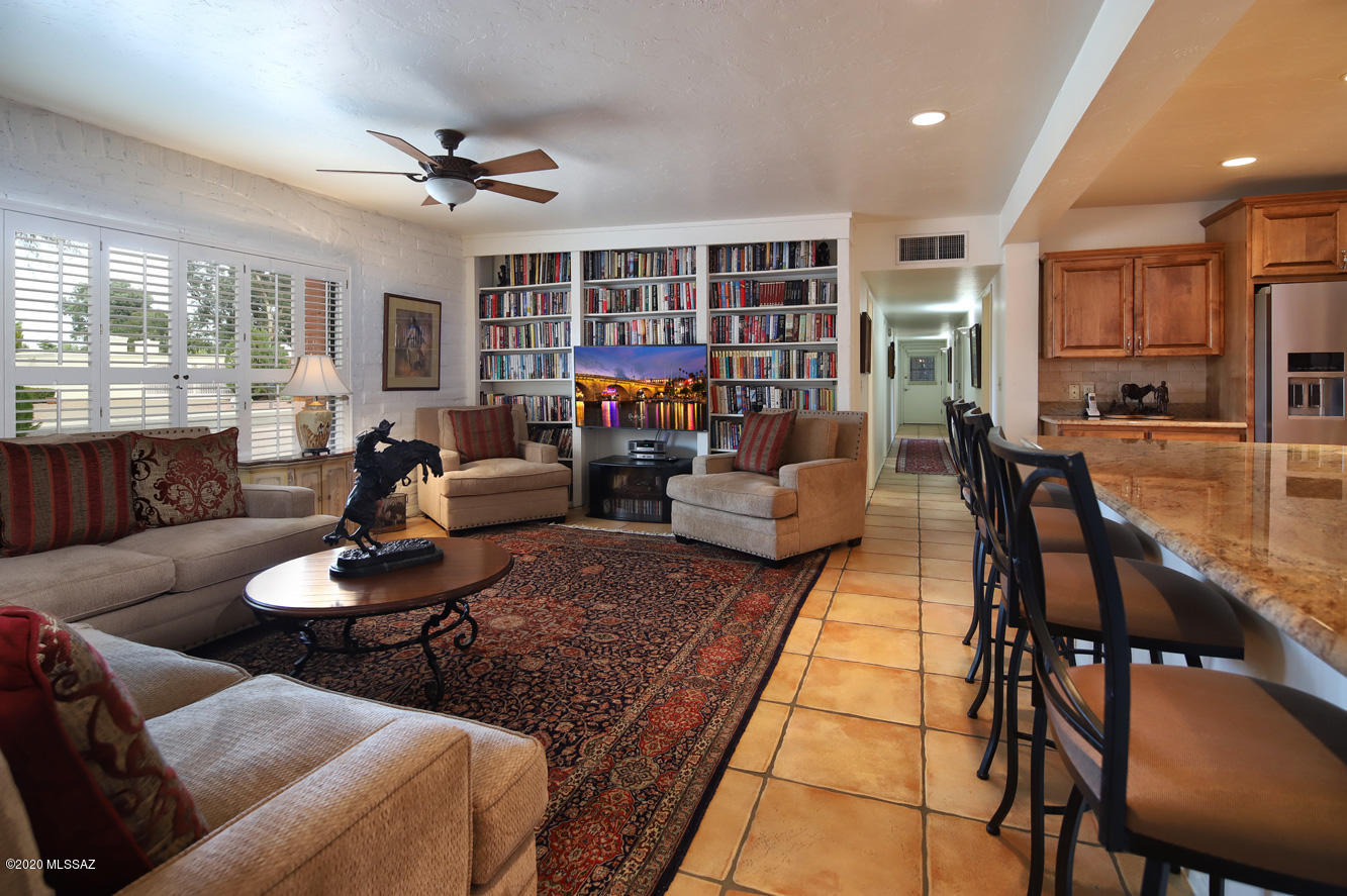 Tucson National Est - Residential