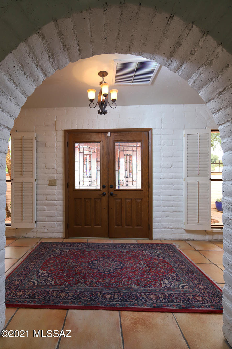 Tucson National Est - Residential