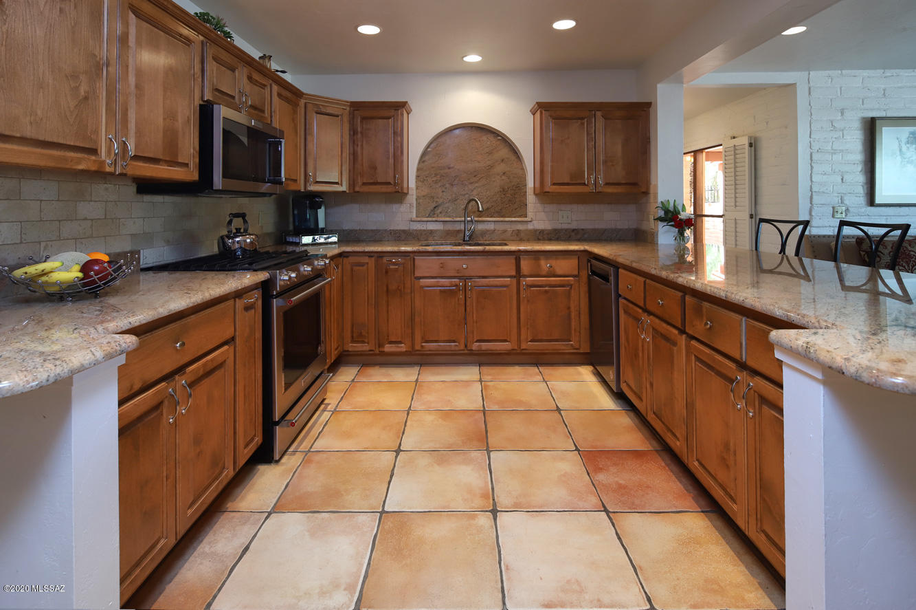 Tucson National Est - Residential
