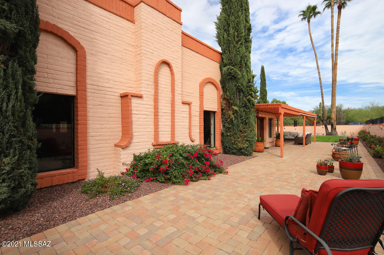 Tucson National Est - Residential