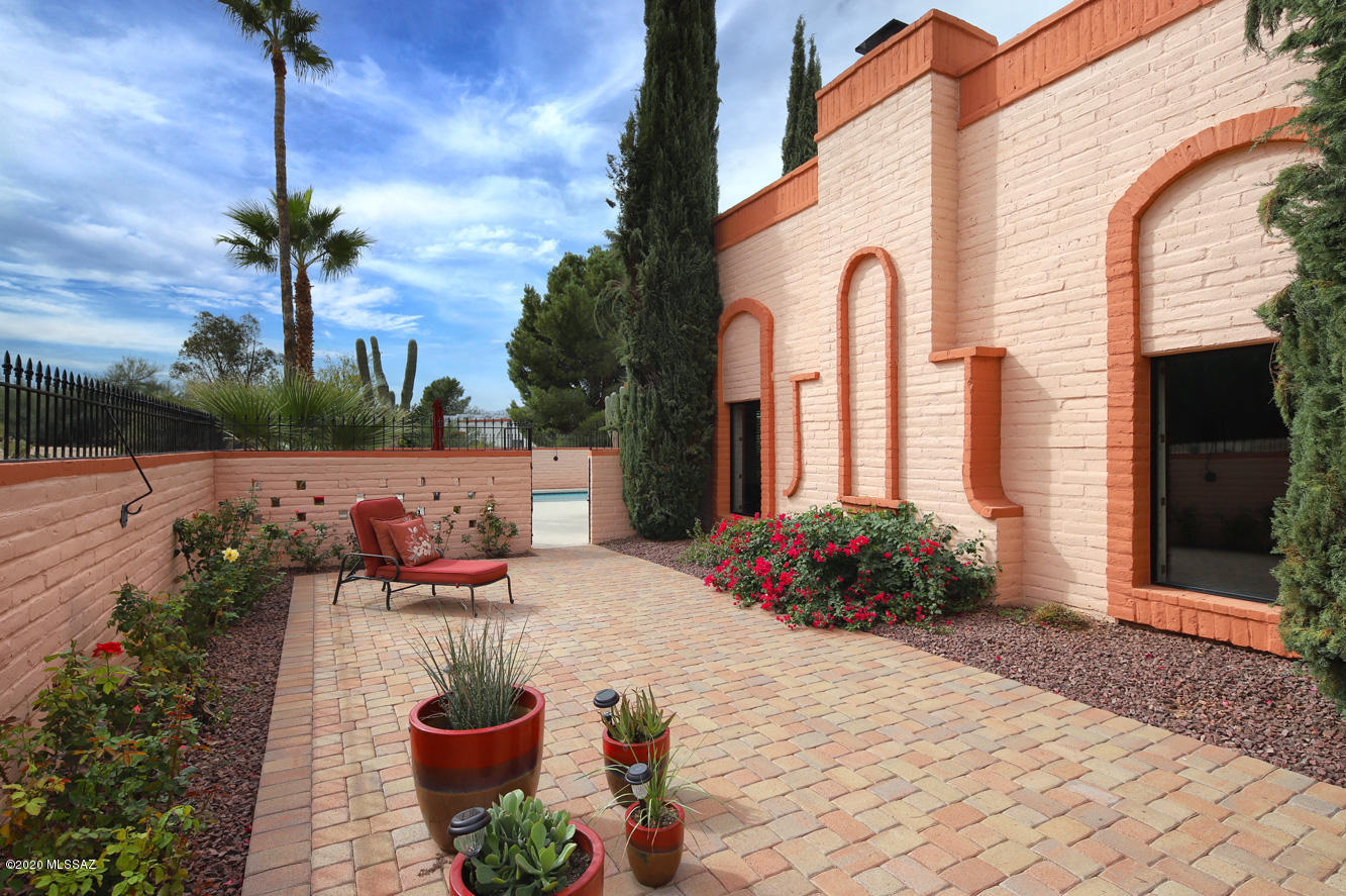 Tucson National Est - Residential