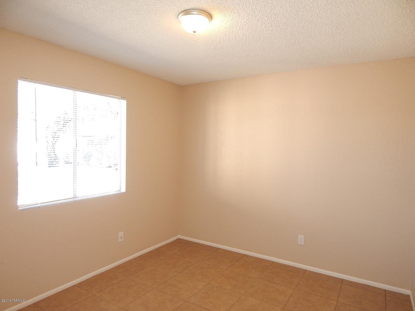 Kenrose Park Addition - Residential Lease