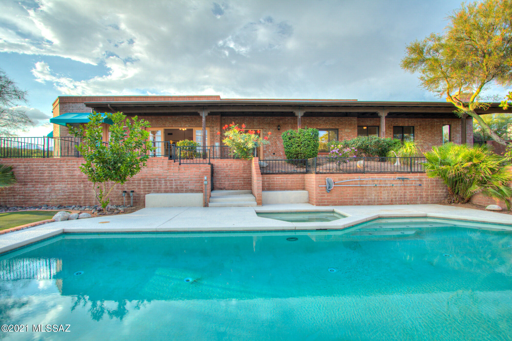 Sabino Vista Hills (101-158) - Residential