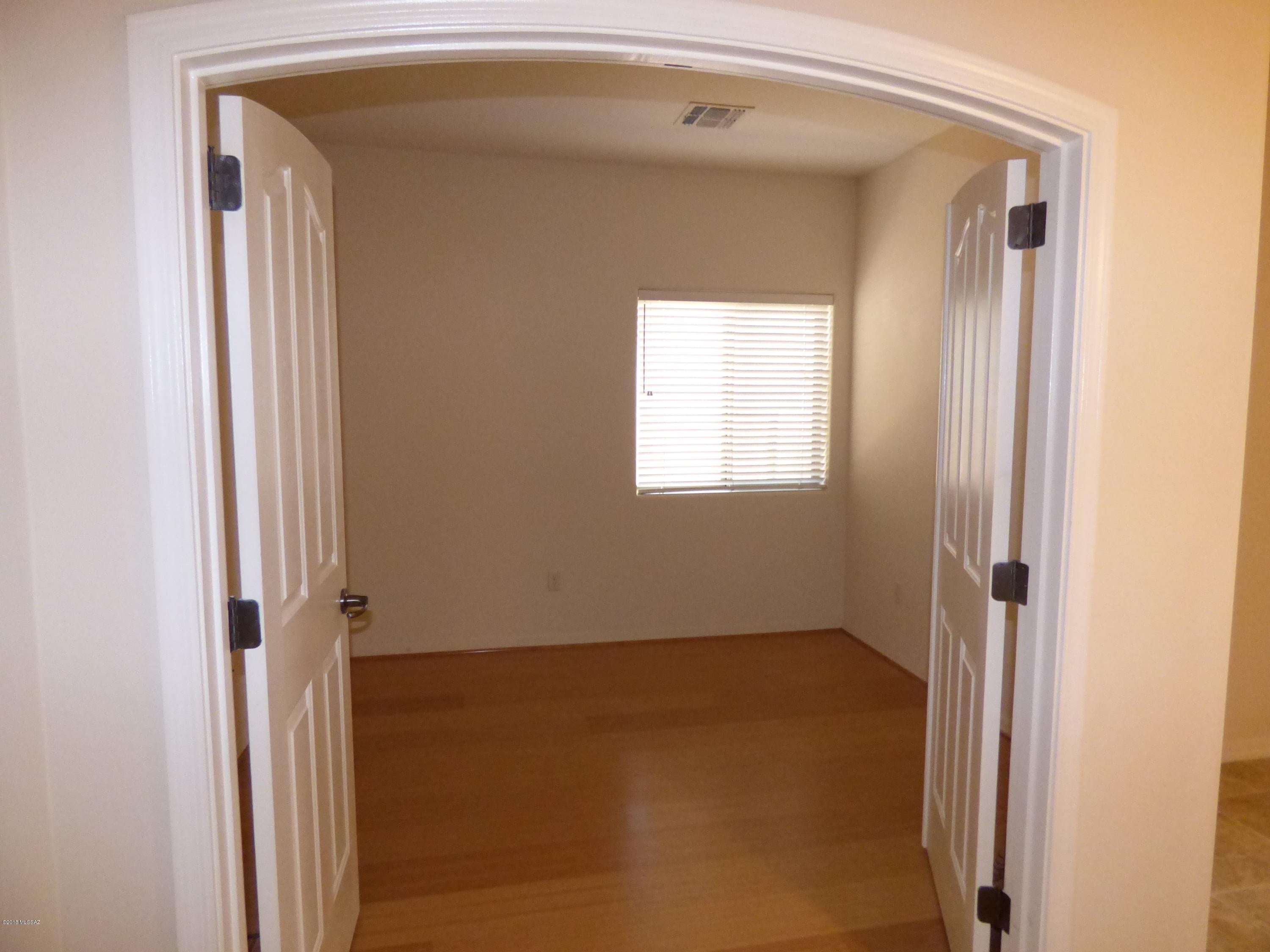 River View Estates (1-101) - Residential Lease