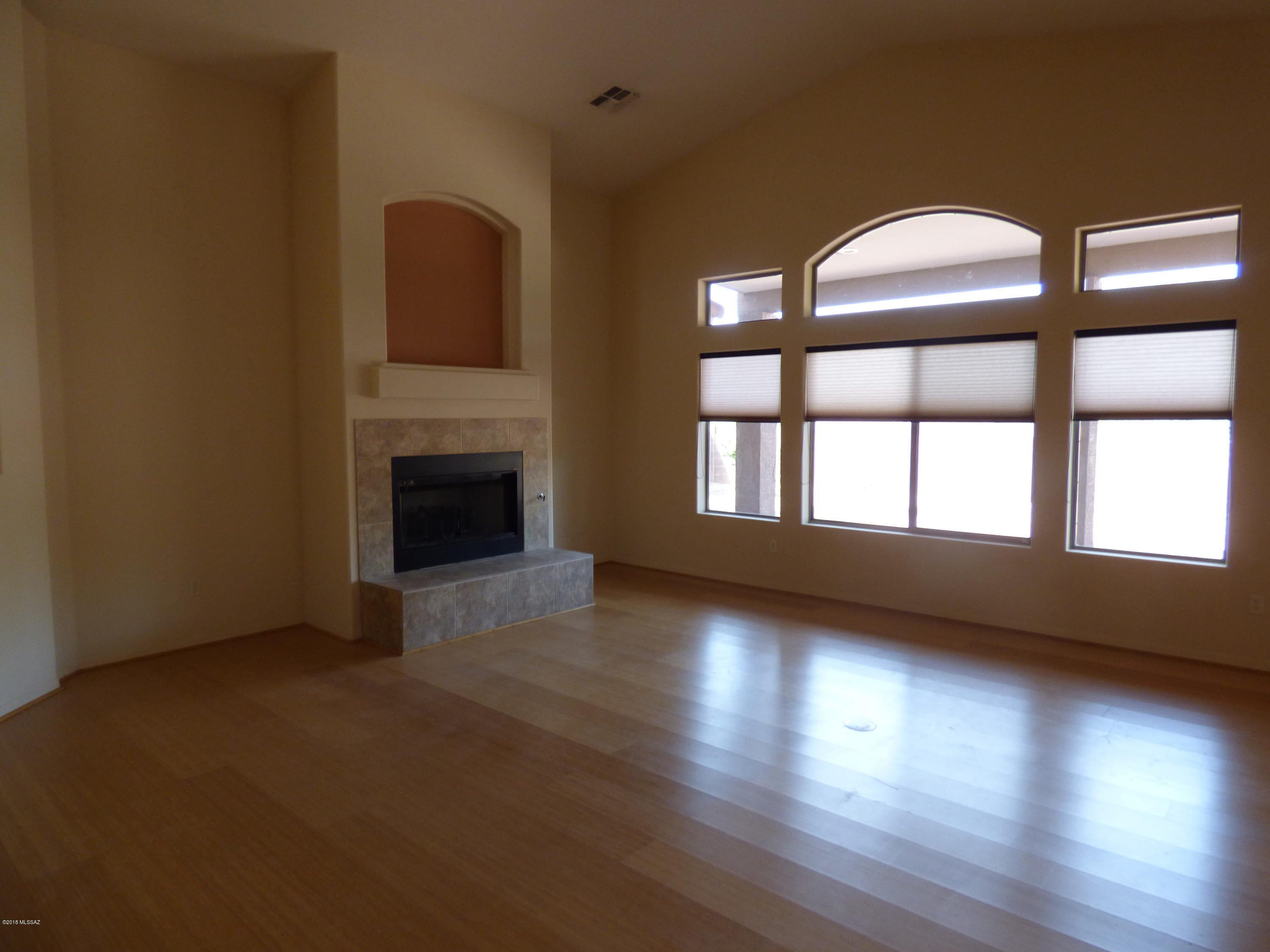 River View Estates (1-101) - Residential Lease