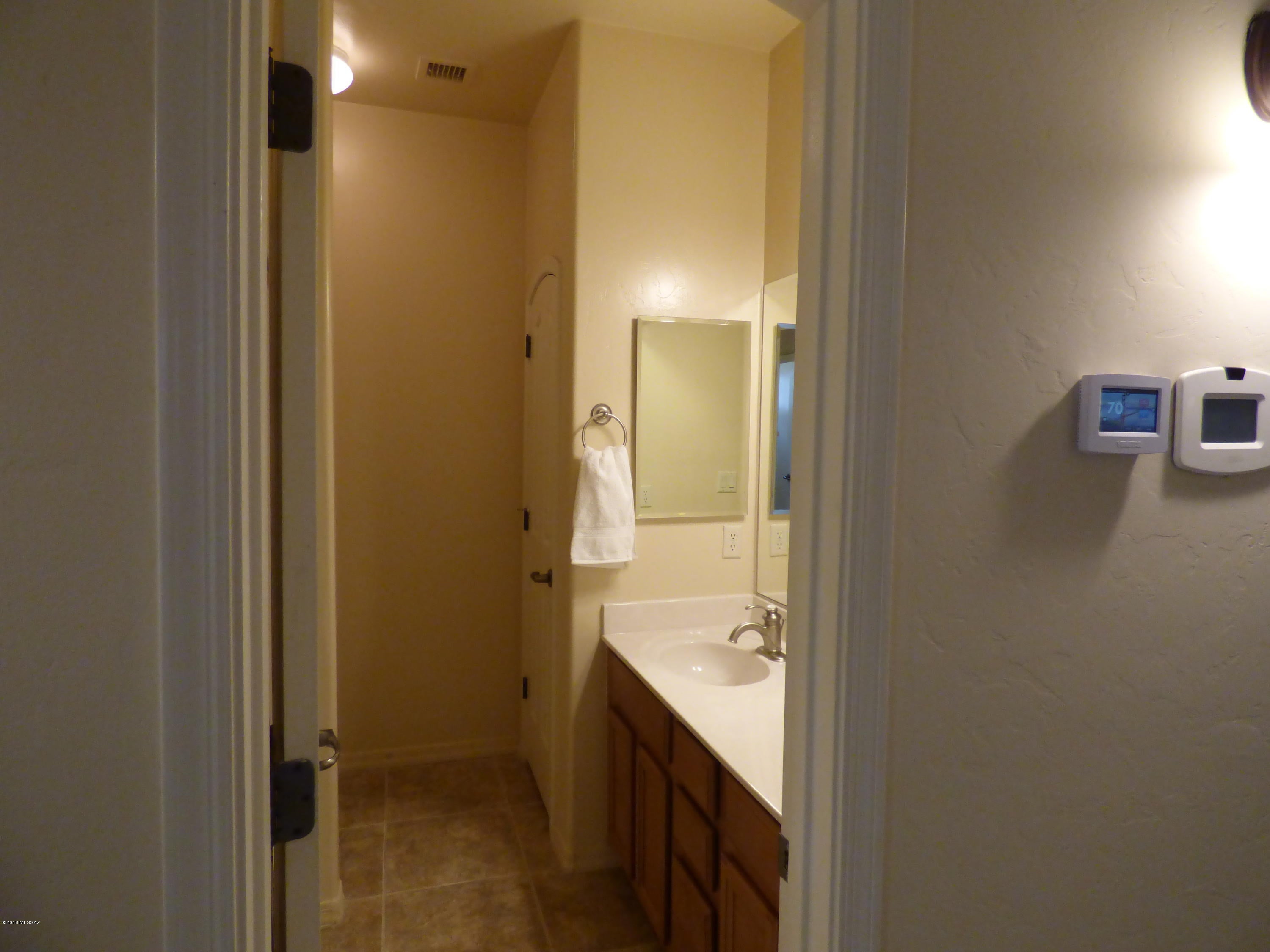 River View Estates (1-101) - Residential Lease