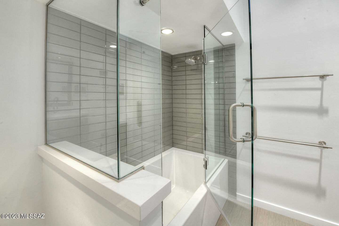 Ventana Serena (1-46) - Residential