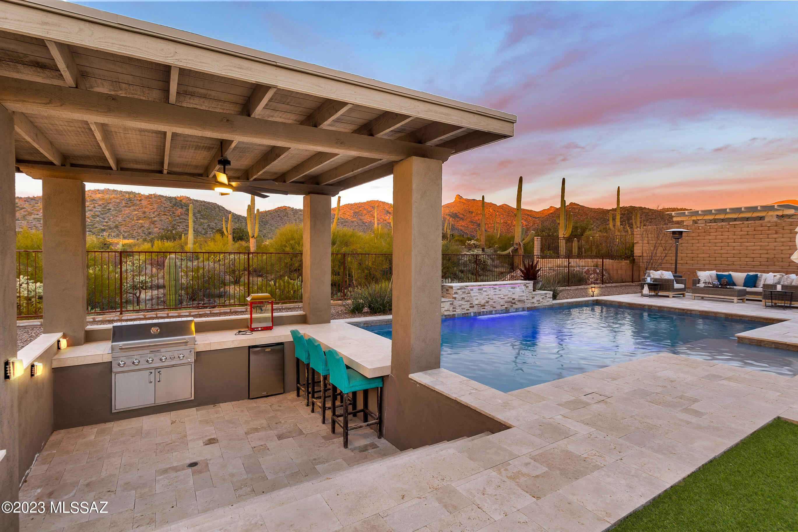 Boulder Bridge Pass II At Dove Mountain SQ20143250154 - Residential