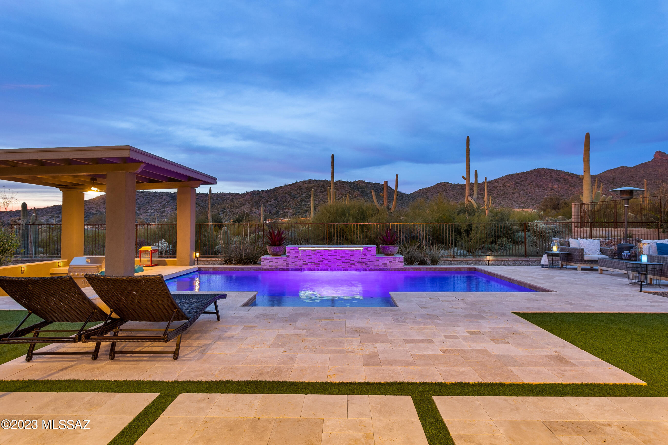Boulder Bridge Pass II At Dove Mountain SQ20143250154 - Residential