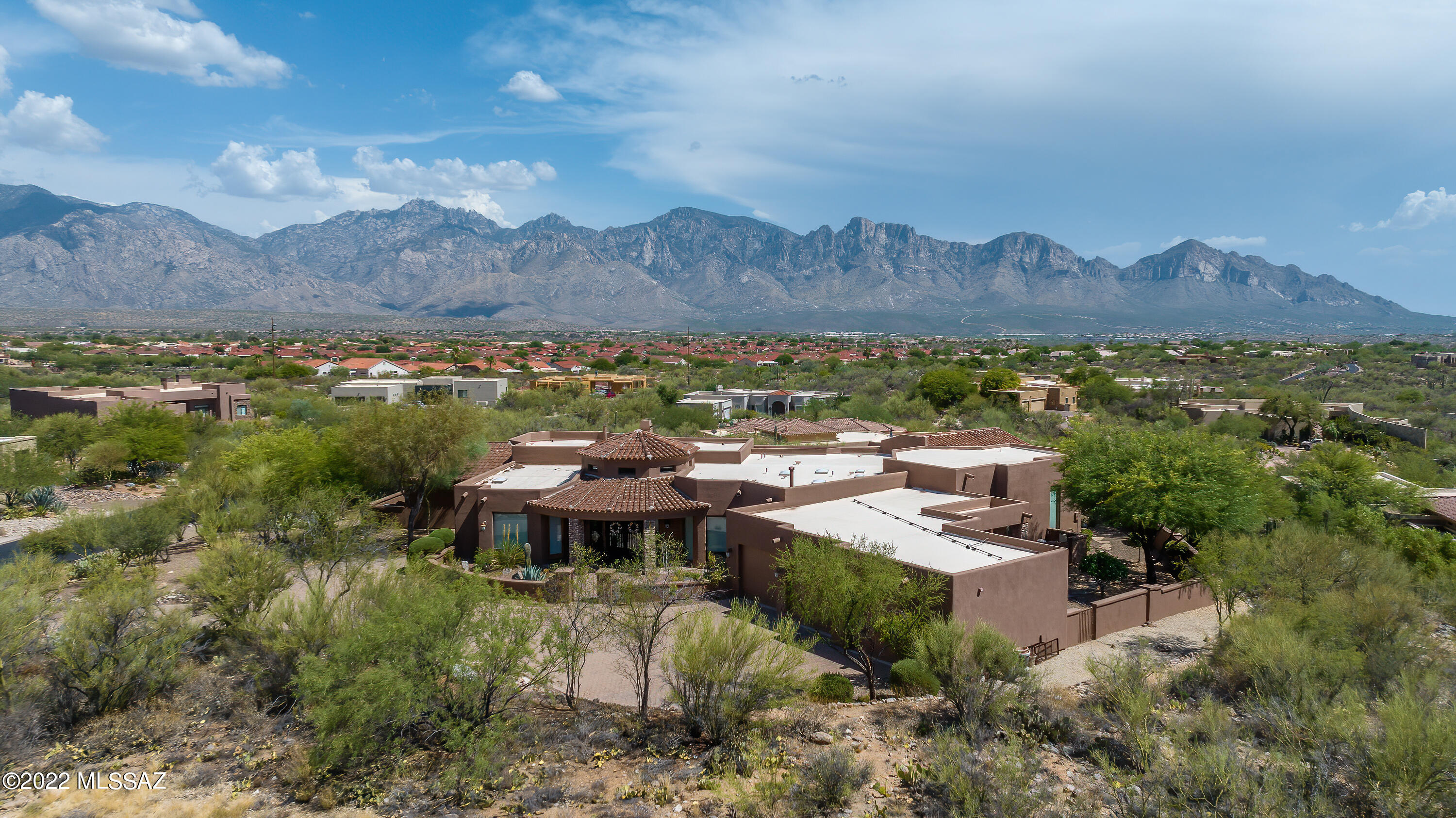Honey Bee Ridge(The Estates At) - Residential