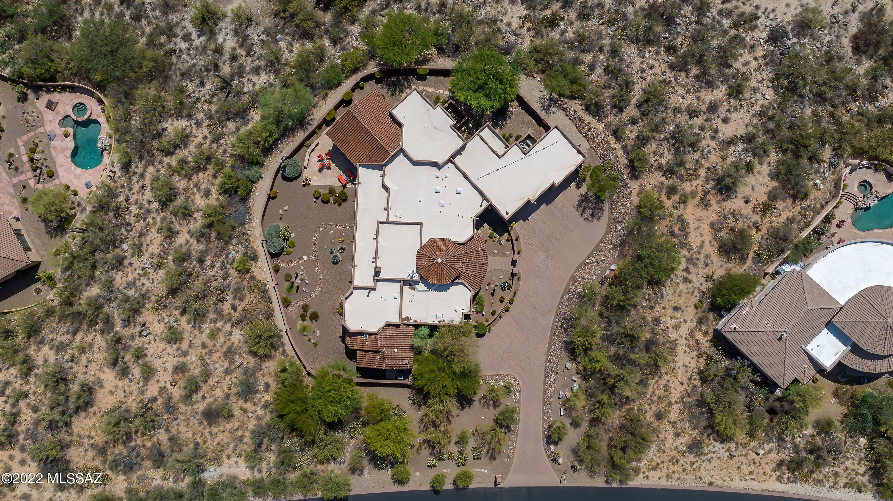 Honey Bee Ridge(The Estates At) - Residential