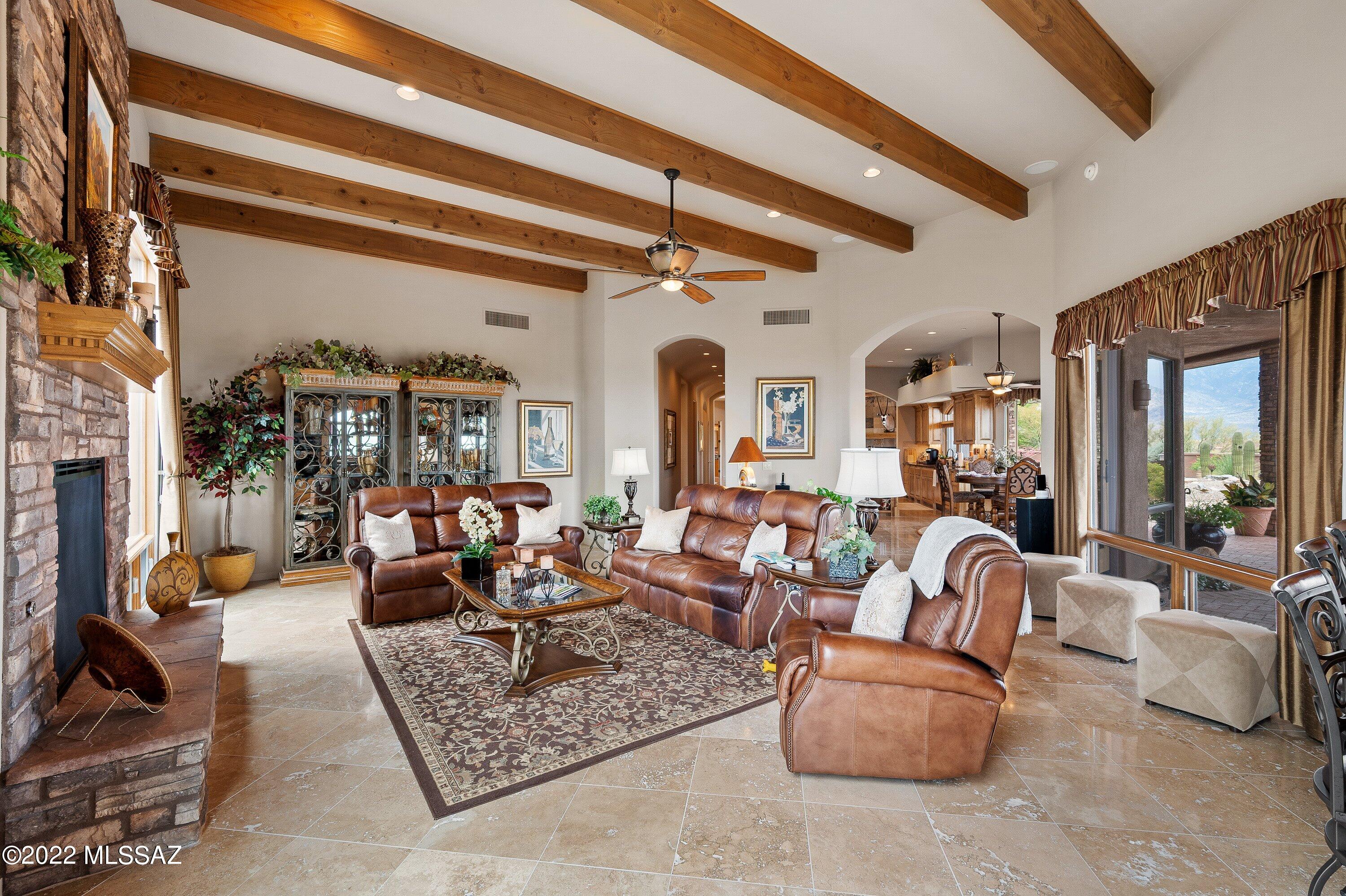 Honey Bee Ridge(The Estates At) - Residential