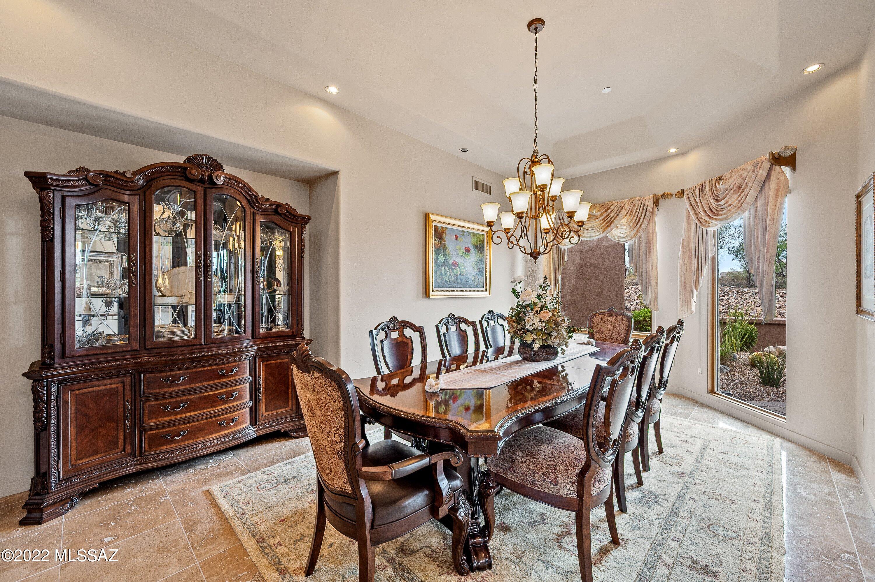 Honey Bee Ridge(The Estates At) - Residential