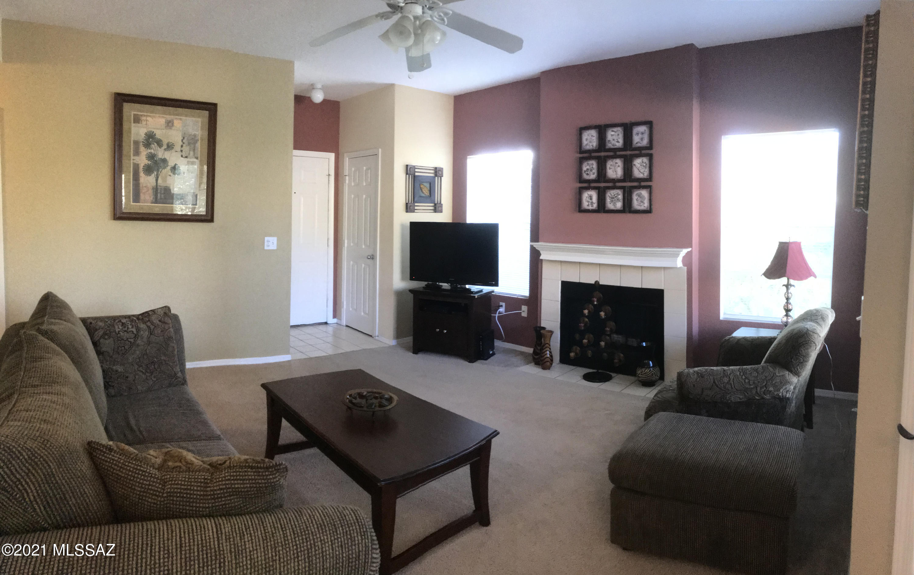 The Boulders at La Reserve Condominiums - Residential