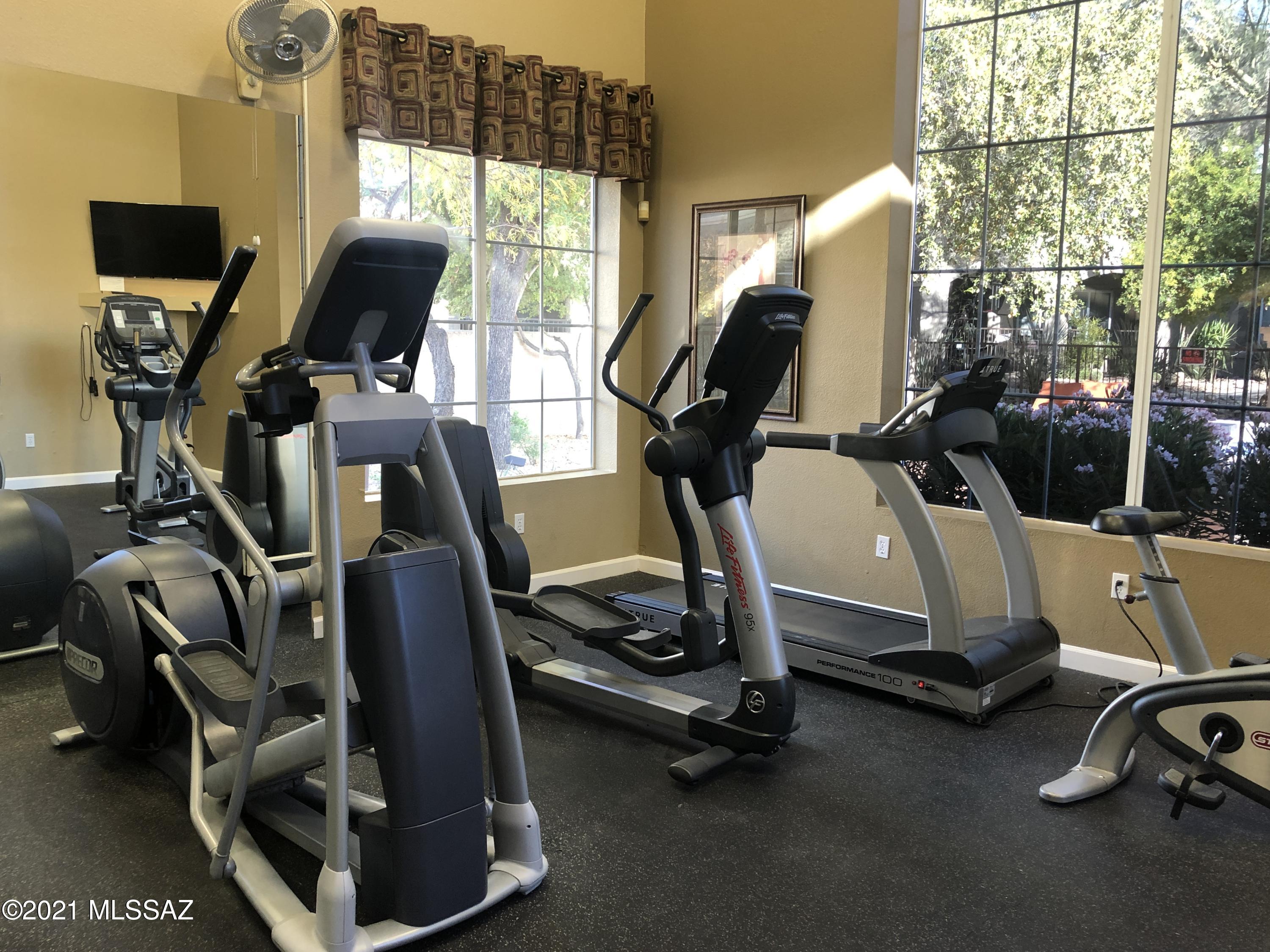 The Boulders at La Reserve Condominiums - Residential