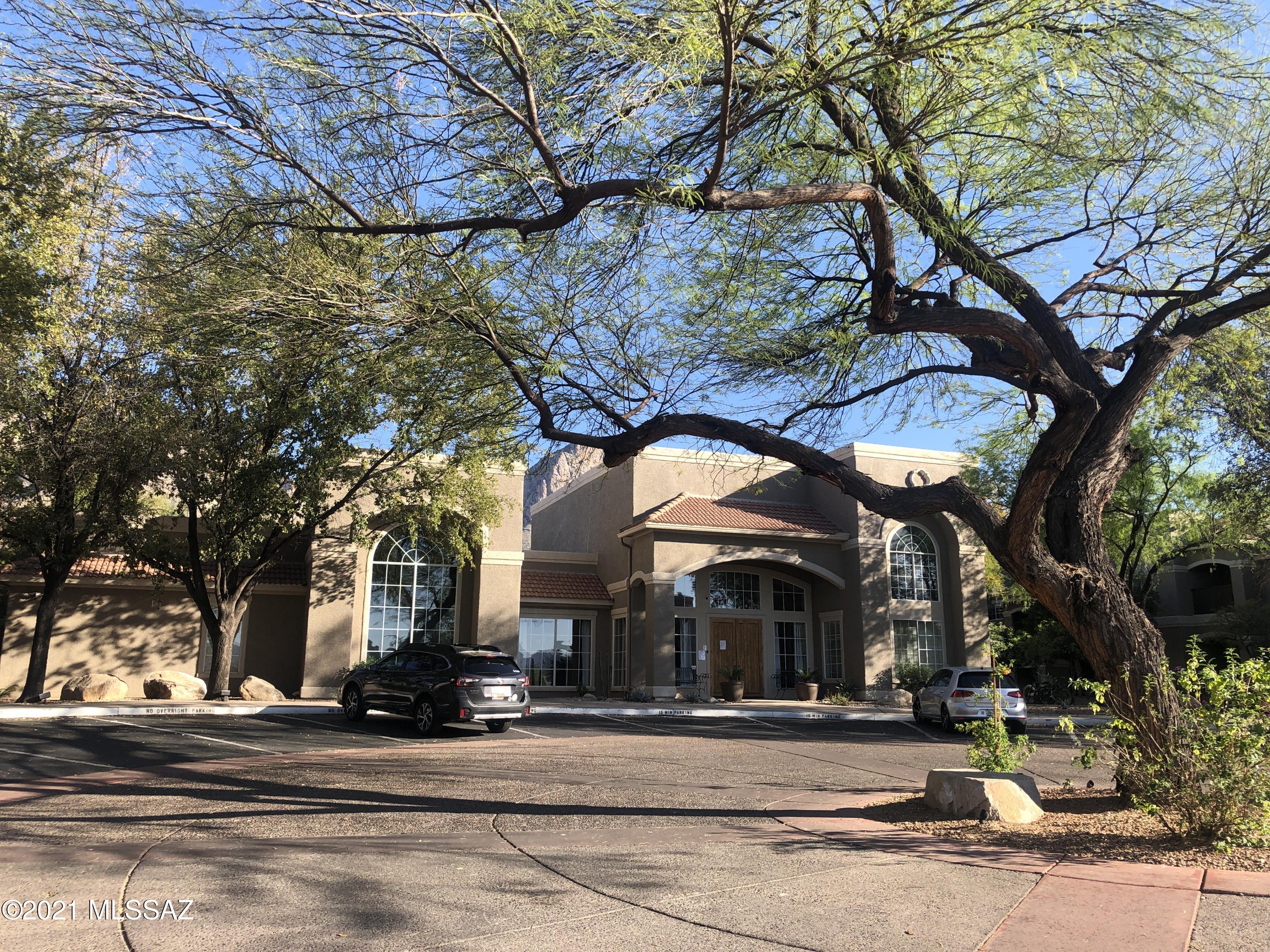 The Boulders at La Reserve Condominiums - Residential