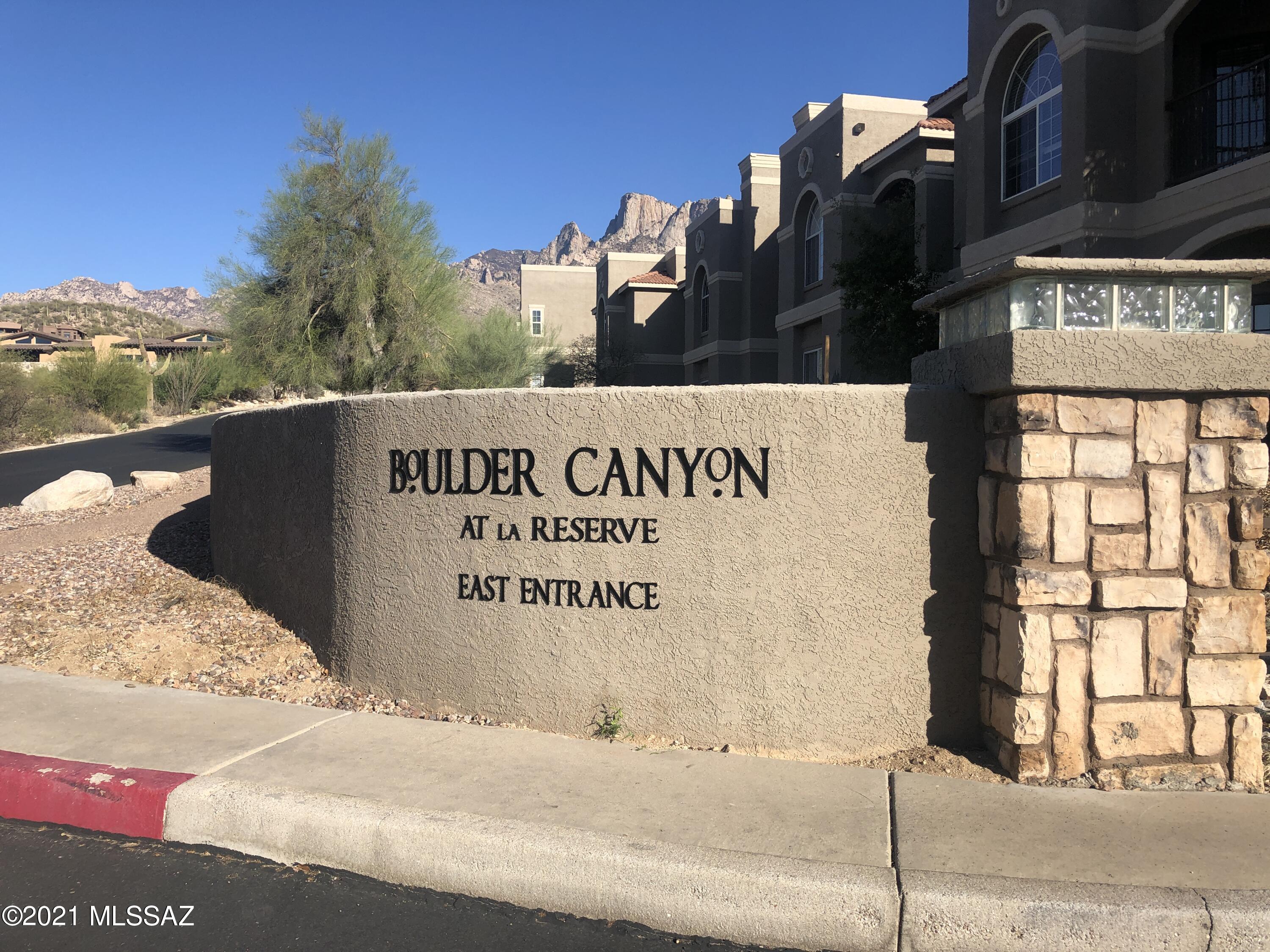 The Boulders at La Reserve Condominiums - Residential