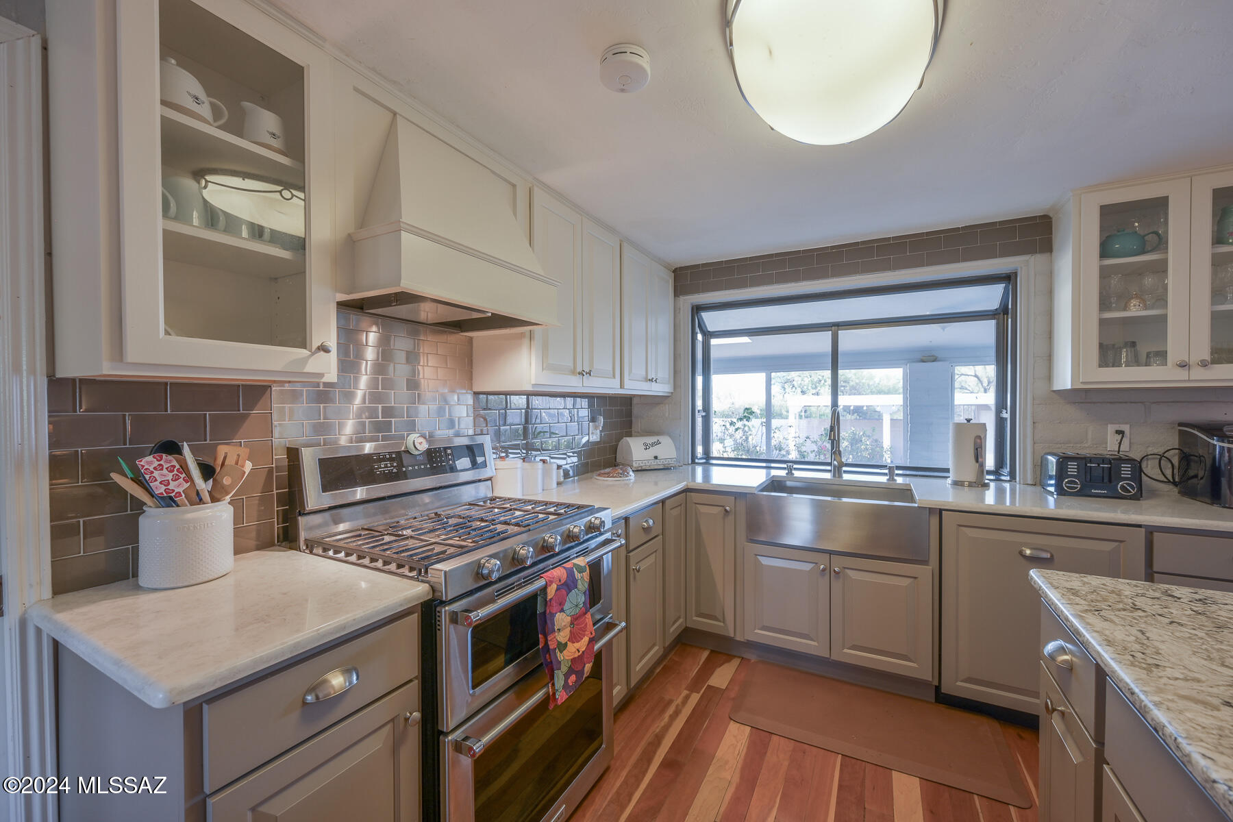 Casas Adobes West (1-220) - Residential