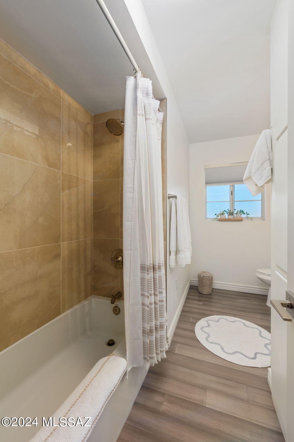 Encanto Park - Residential