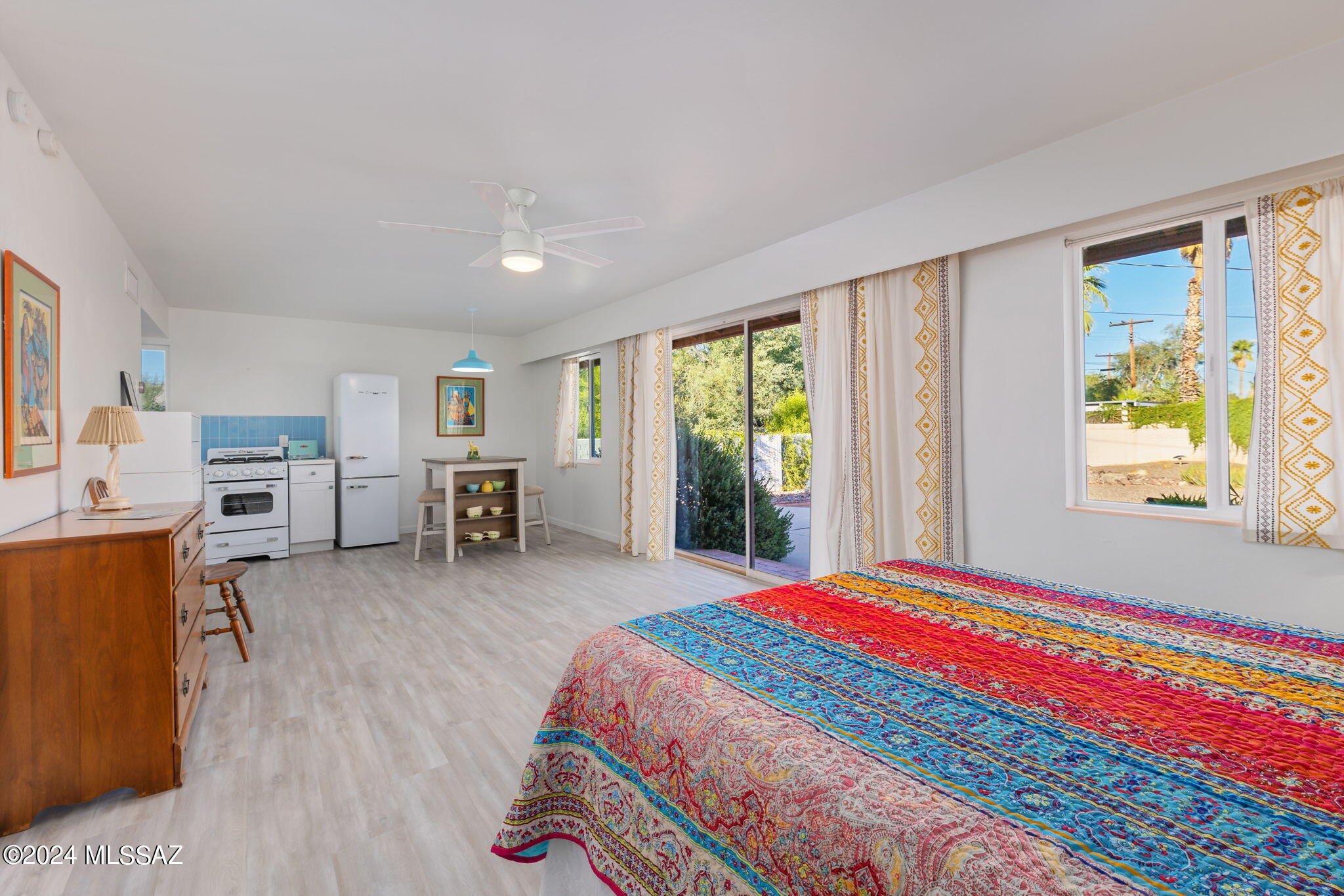 Encanto Park - Residential