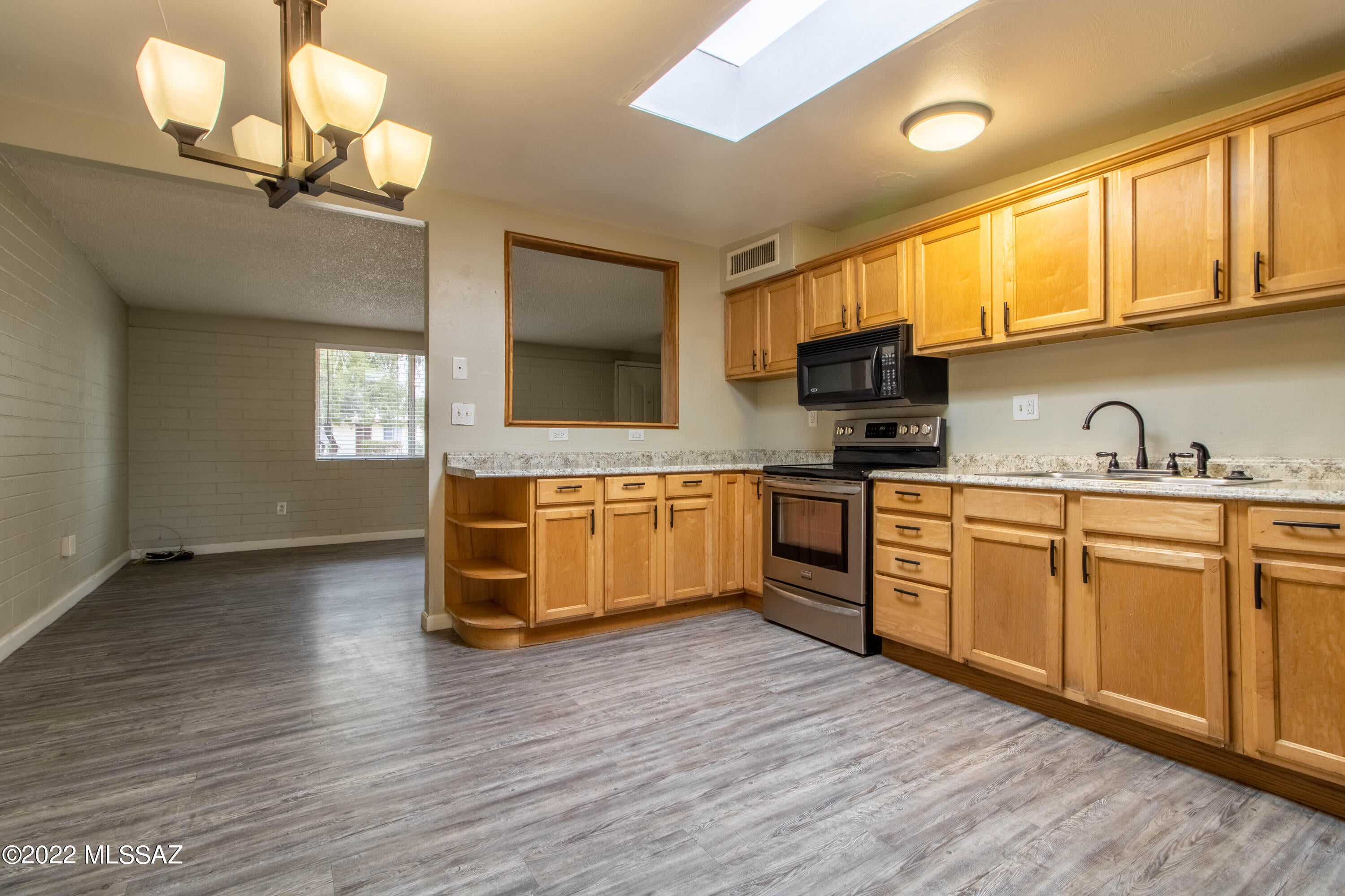 Palm Grove Clusters Resub (16-185) - Residential Lease
