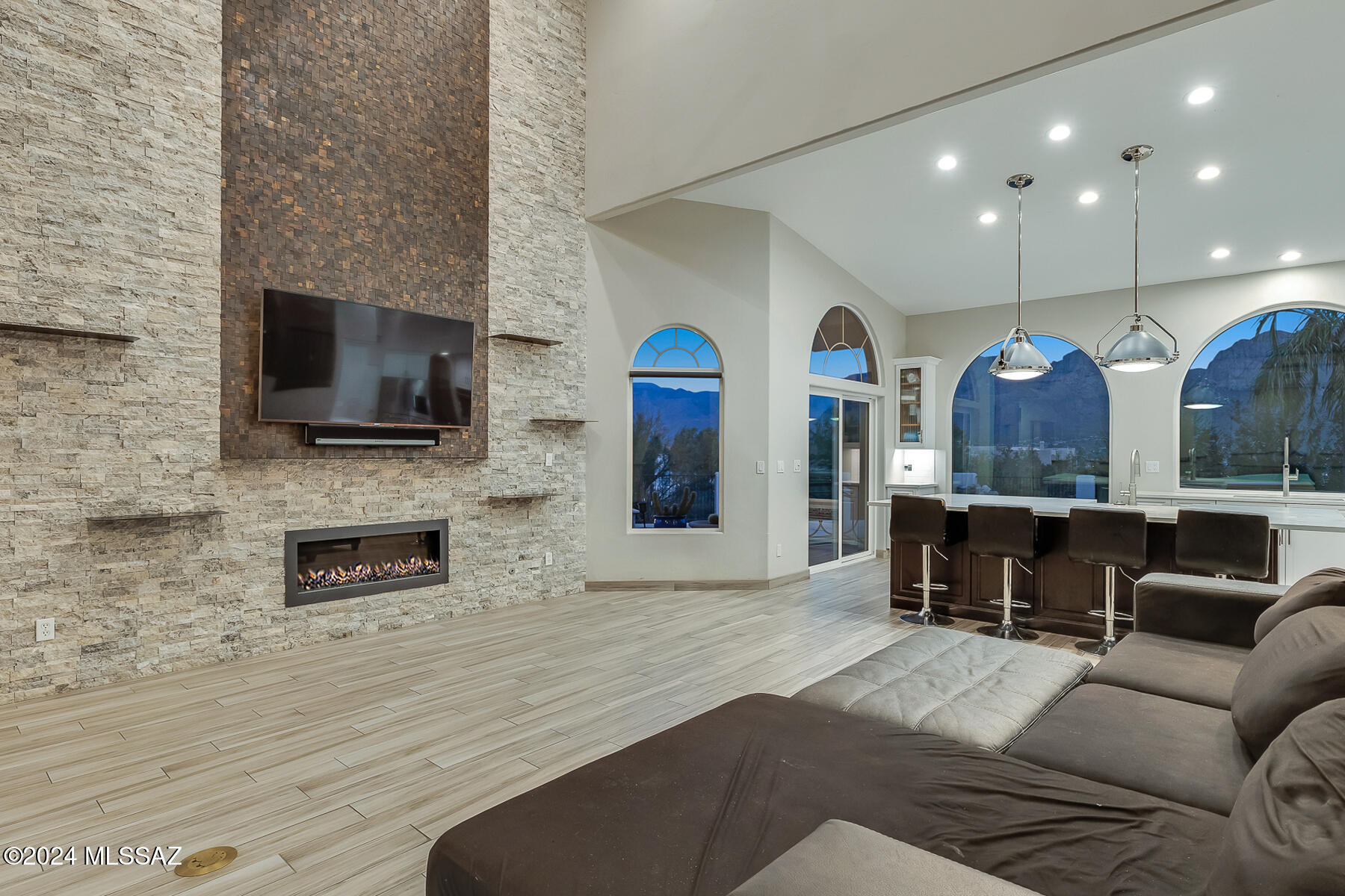 Canada Hills Est Phase ll (42-130) - Residential