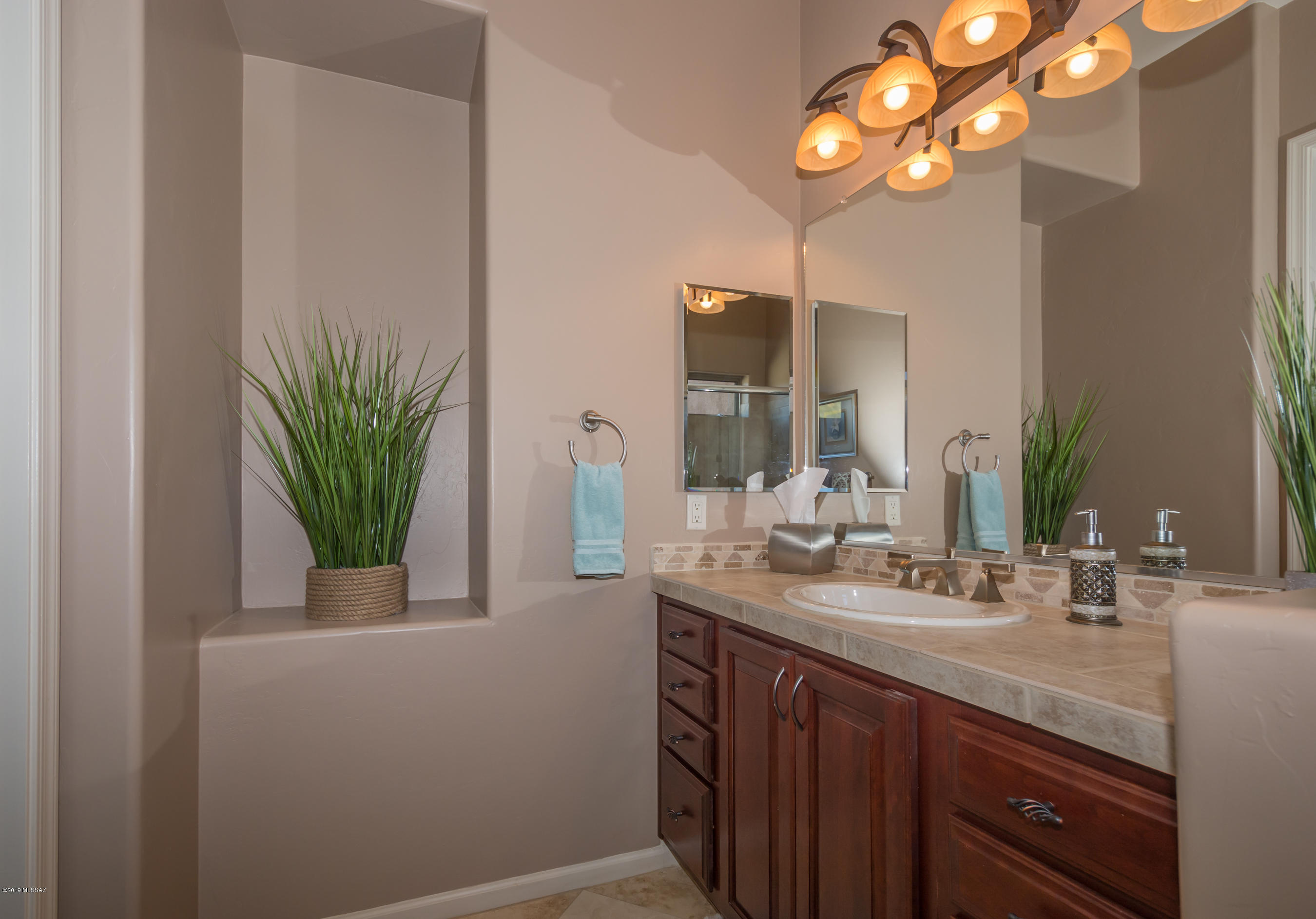 Dos Lagos at Dove Mountain (1-91) - Residential