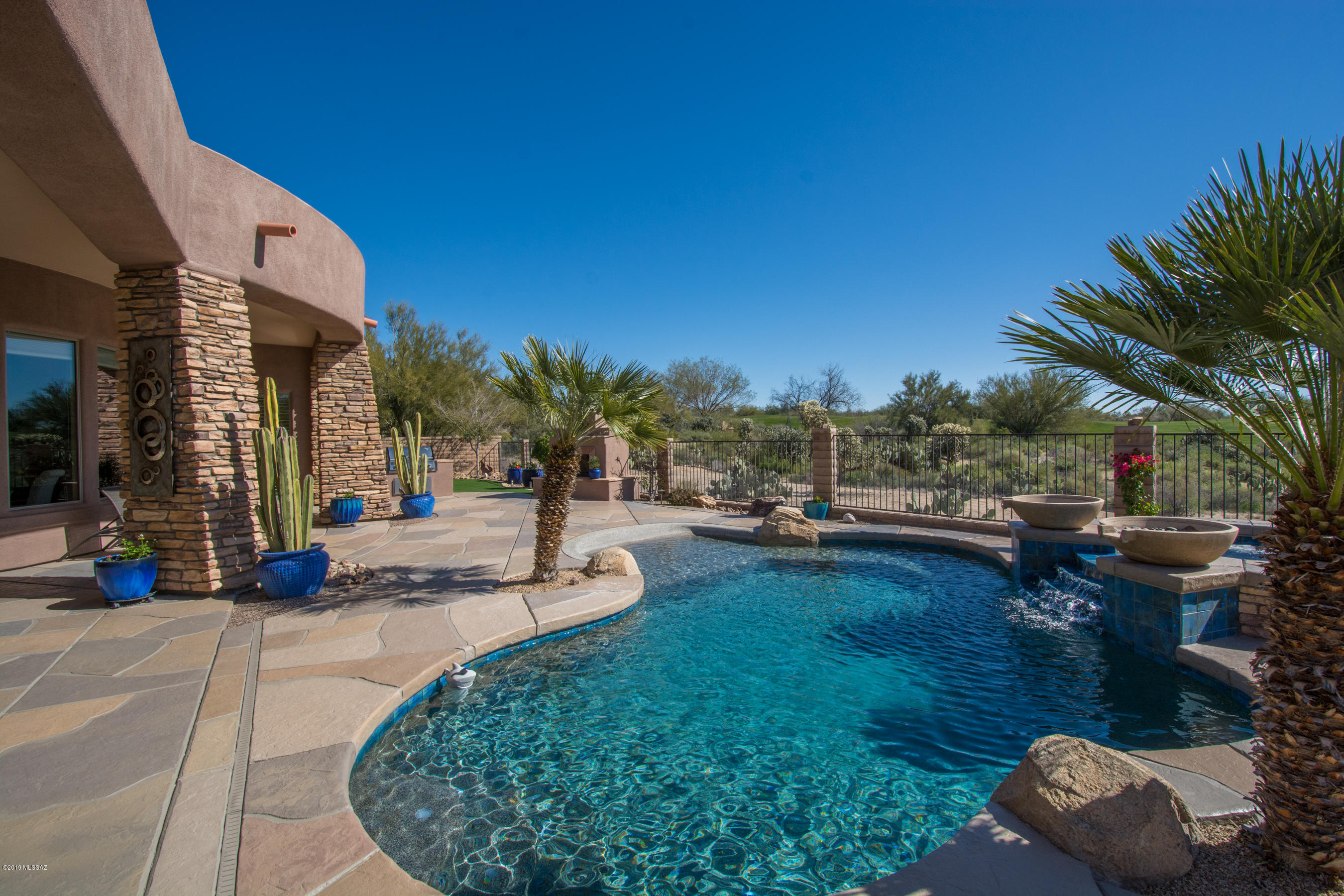 Dos Lagos at Dove Mountain (1-91) - Residential