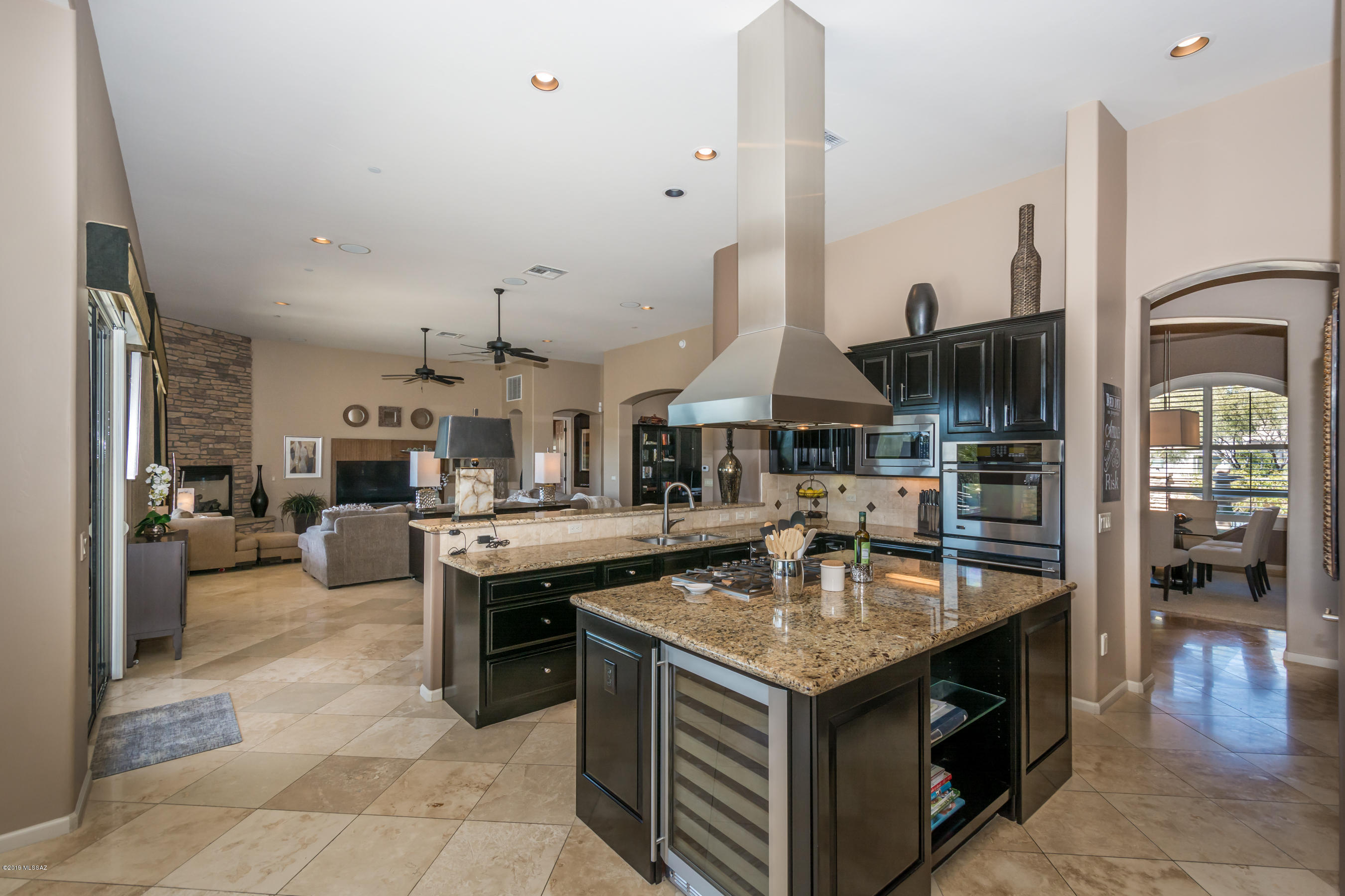 Dos Lagos at Dove Mountain (1-91) - Residential