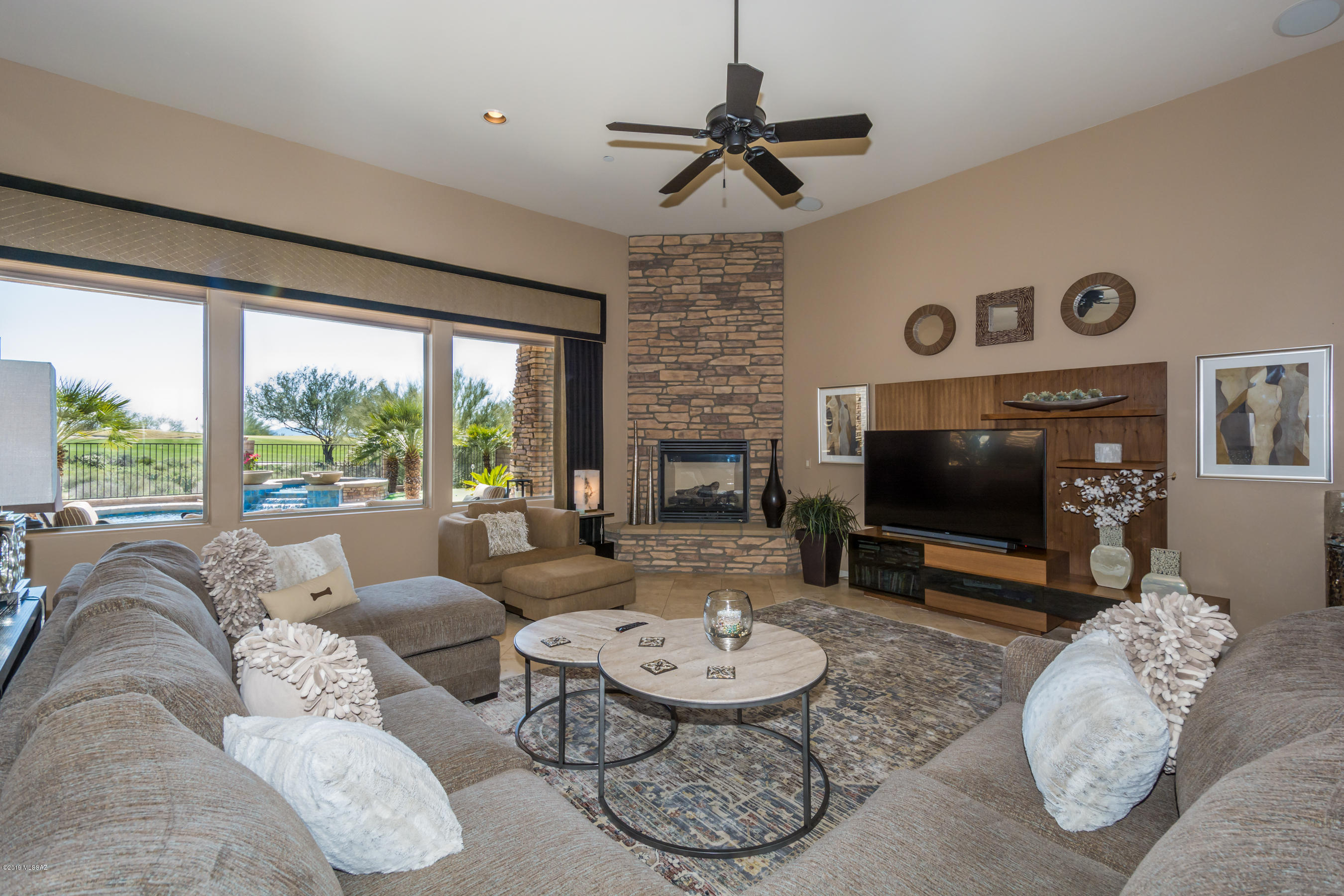Dos Lagos at Dove Mountain (1-91) - Residential