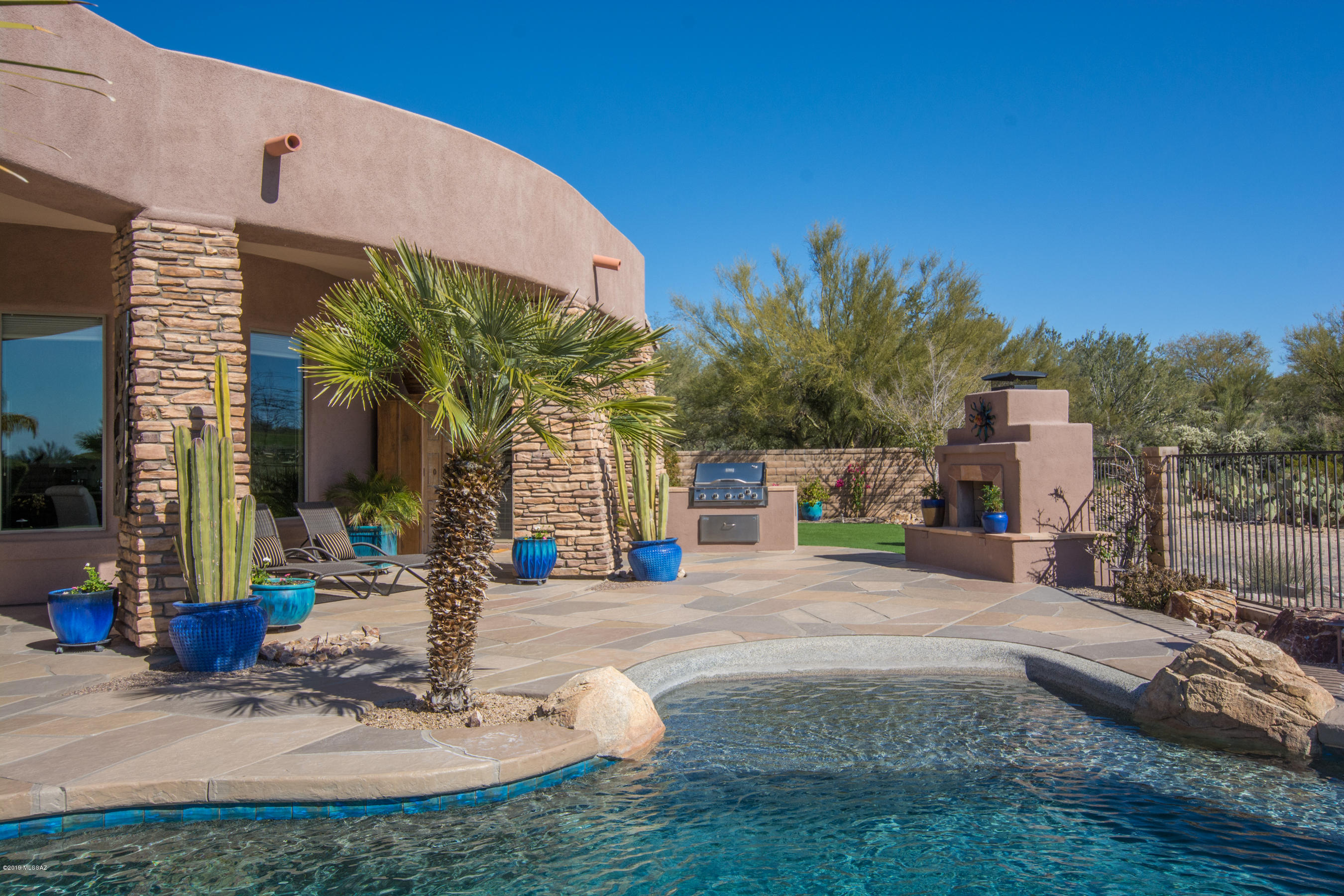 Dos Lagos at Dove Mountain (1-91) - Residential