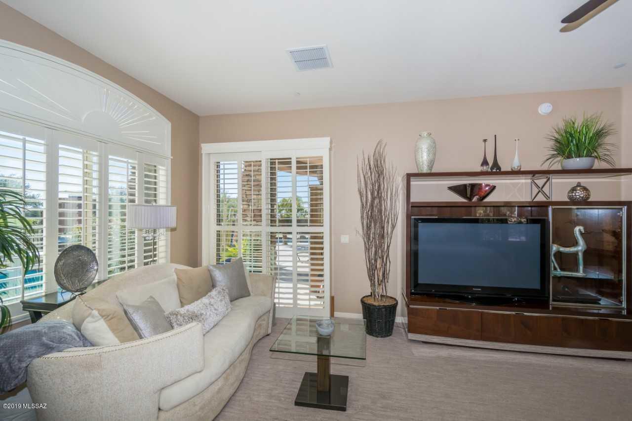 Dos Lagos at Dove Mountain (1-91) - Residential