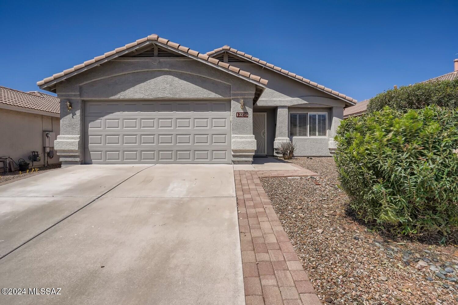Rancho Vistoso Neighborhood 2 Ph. 2 (84-115, 330-394) - Residential Lease