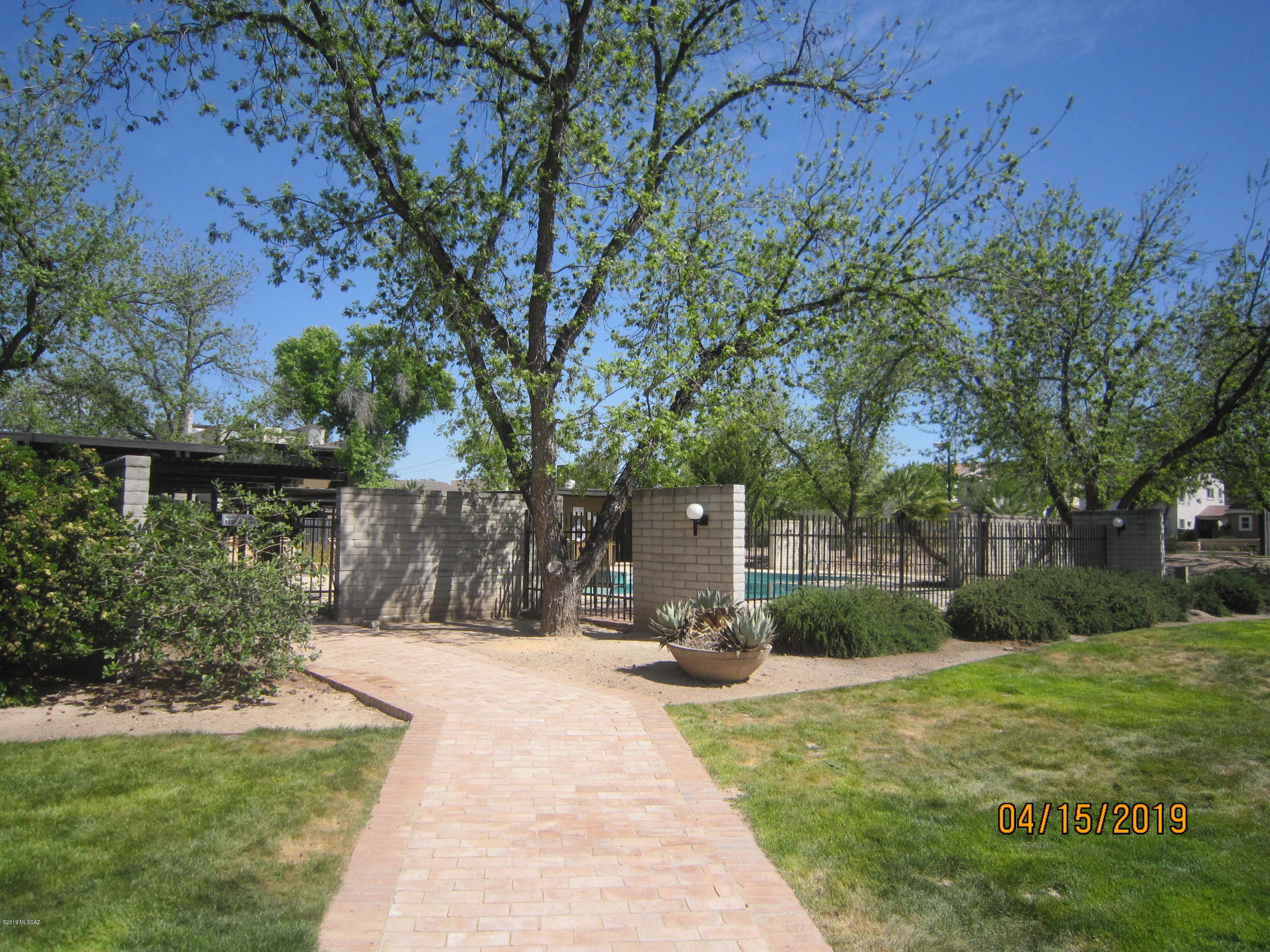 Orchard River (1-138) - Residential Lease