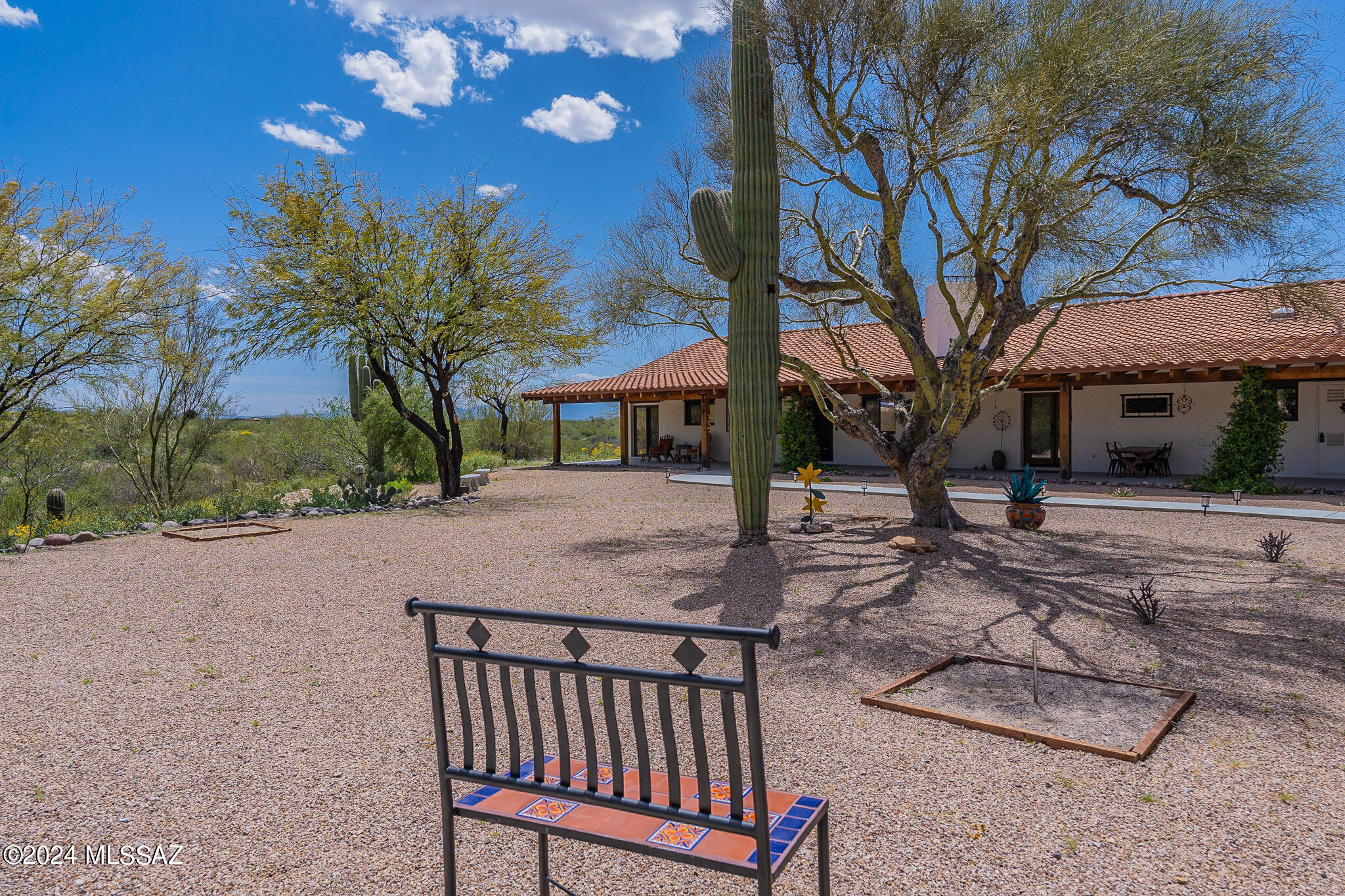 Saguaro Shadows (1-24) - Residential