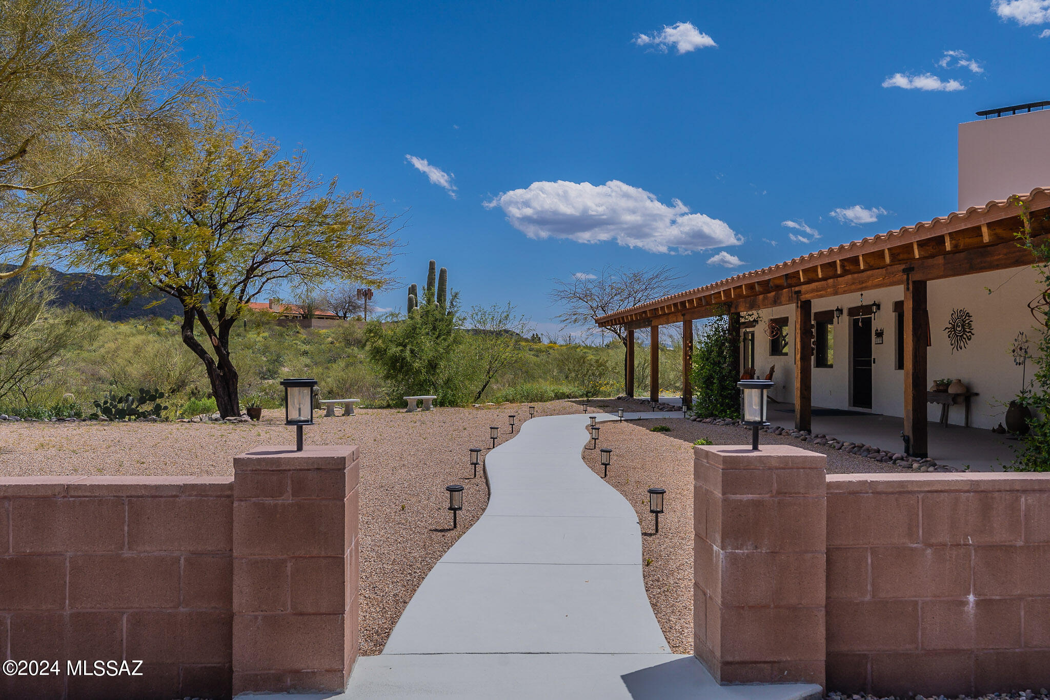 Saguaro Shadows (1-24) - Residential