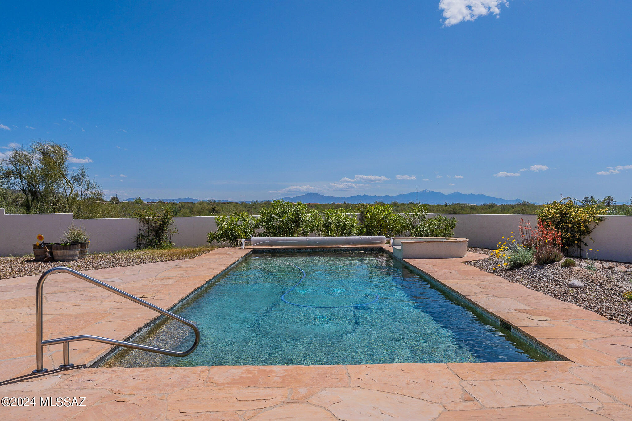 Saguaro Shadows (1-24) - Residential