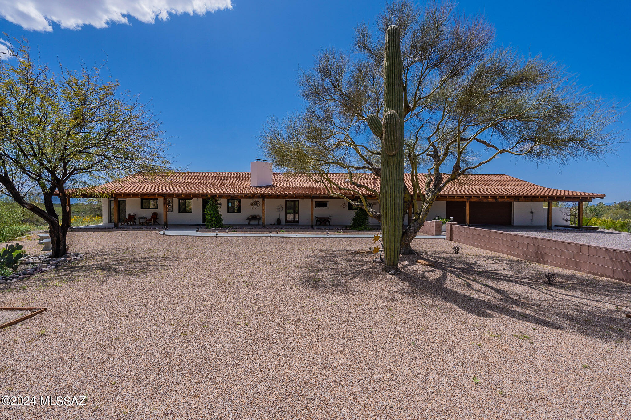 Saguaro Shadows (1-24) - Residential