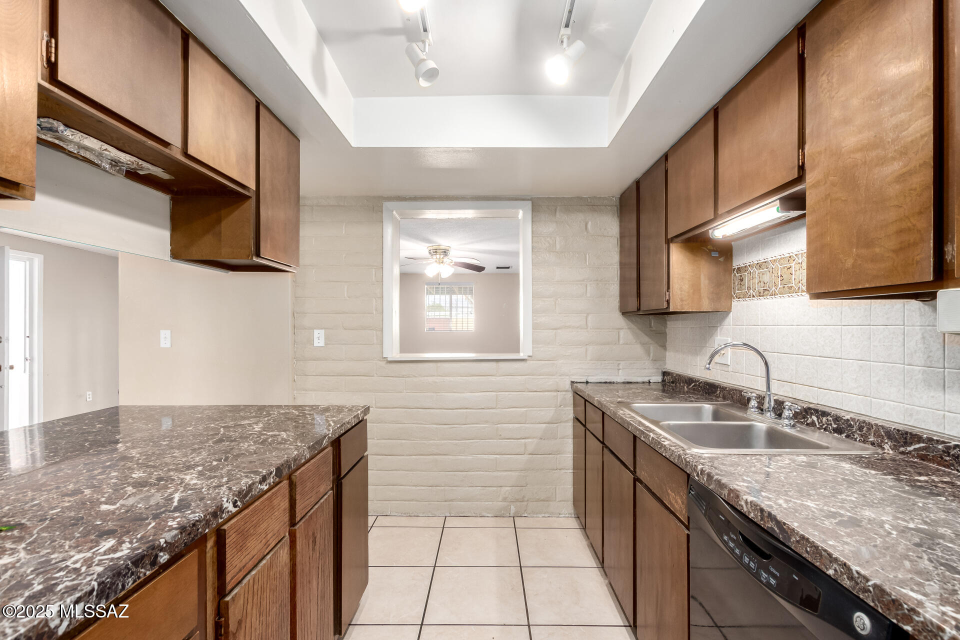 Valley View East NO. 4 (1-131) - Residential