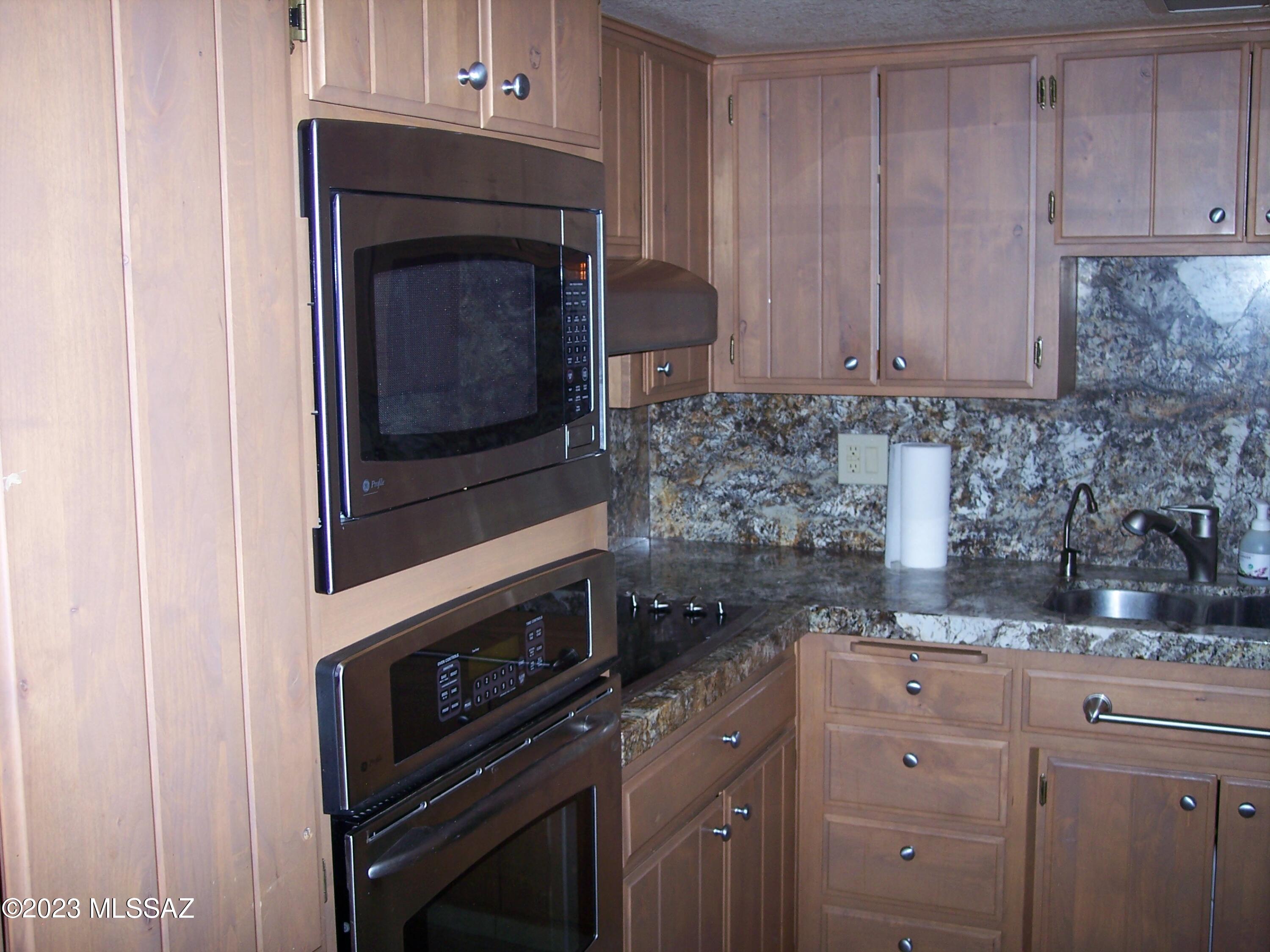 Tanque Verde Est Townhouses - Residential Lease